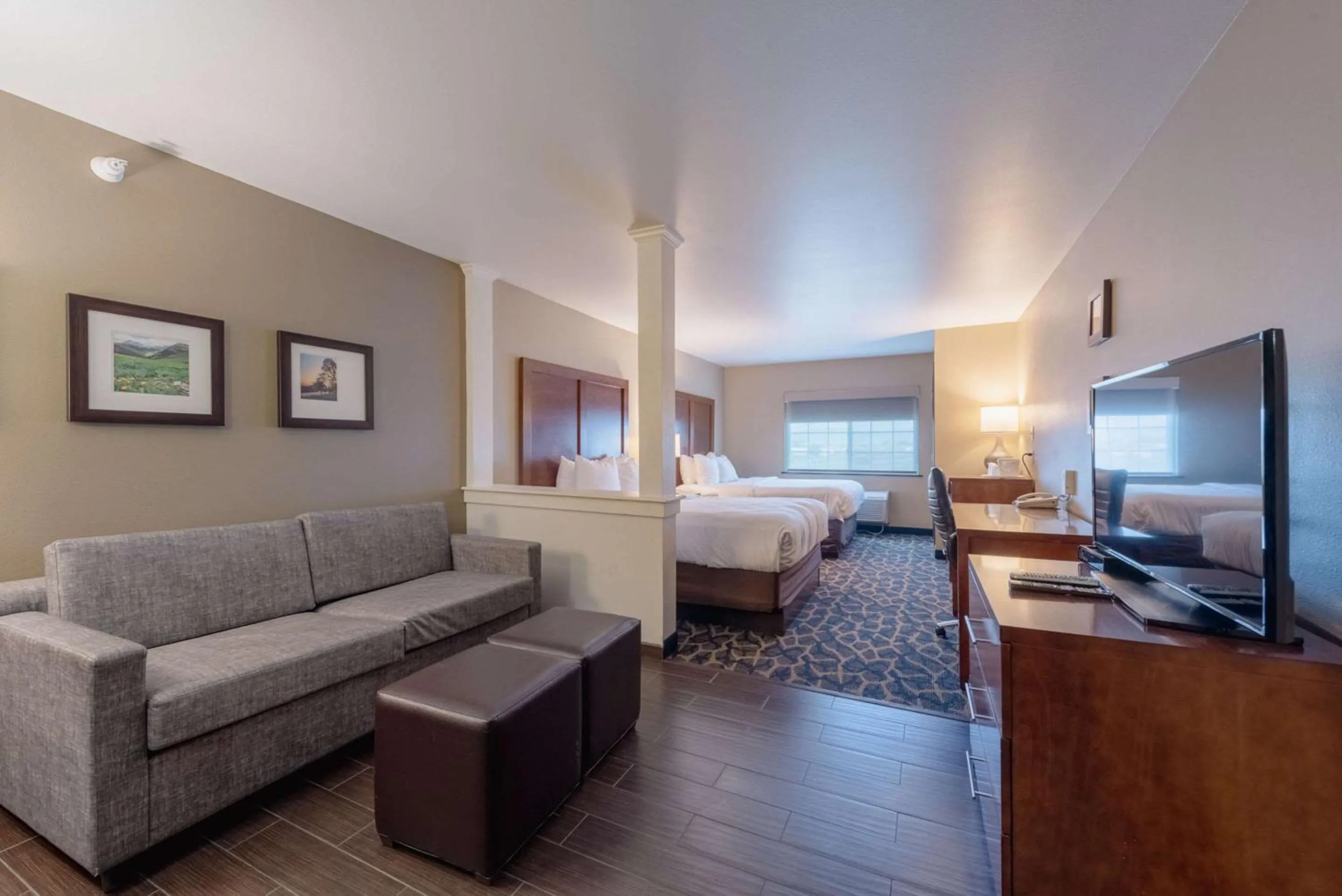 Bedroom, Bed in Comfort Inn & Suites Alamosa