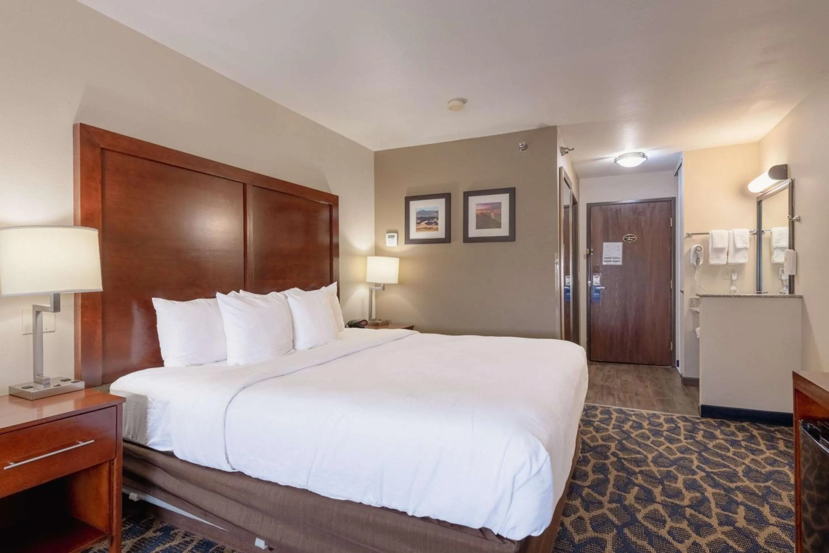 Bedroom, Bed in Comfort Inn & Suites Alamosa