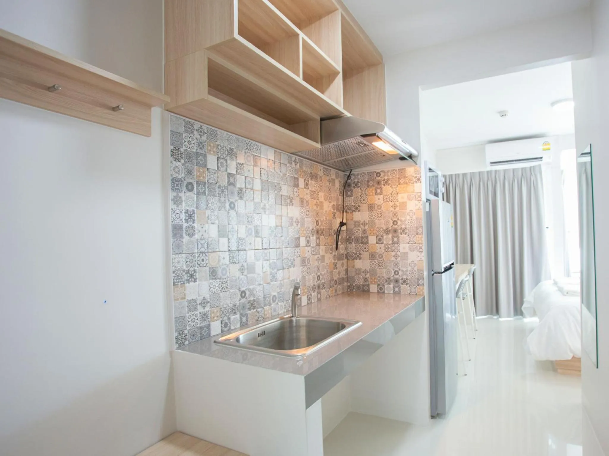 Kitchen or kitchenette in beHOME Phuket