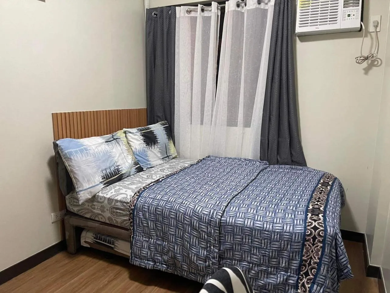 Bedroom, Bed in MaRoy Suites at Asteria Residences (Near NAIA with free Parking+Fiber Internet)