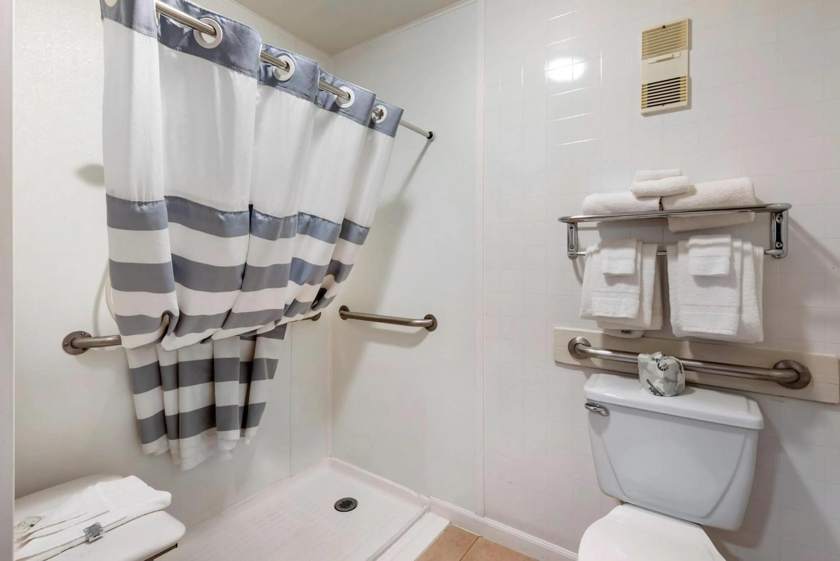 Bedroom in Quality Inn Grand Junction near University