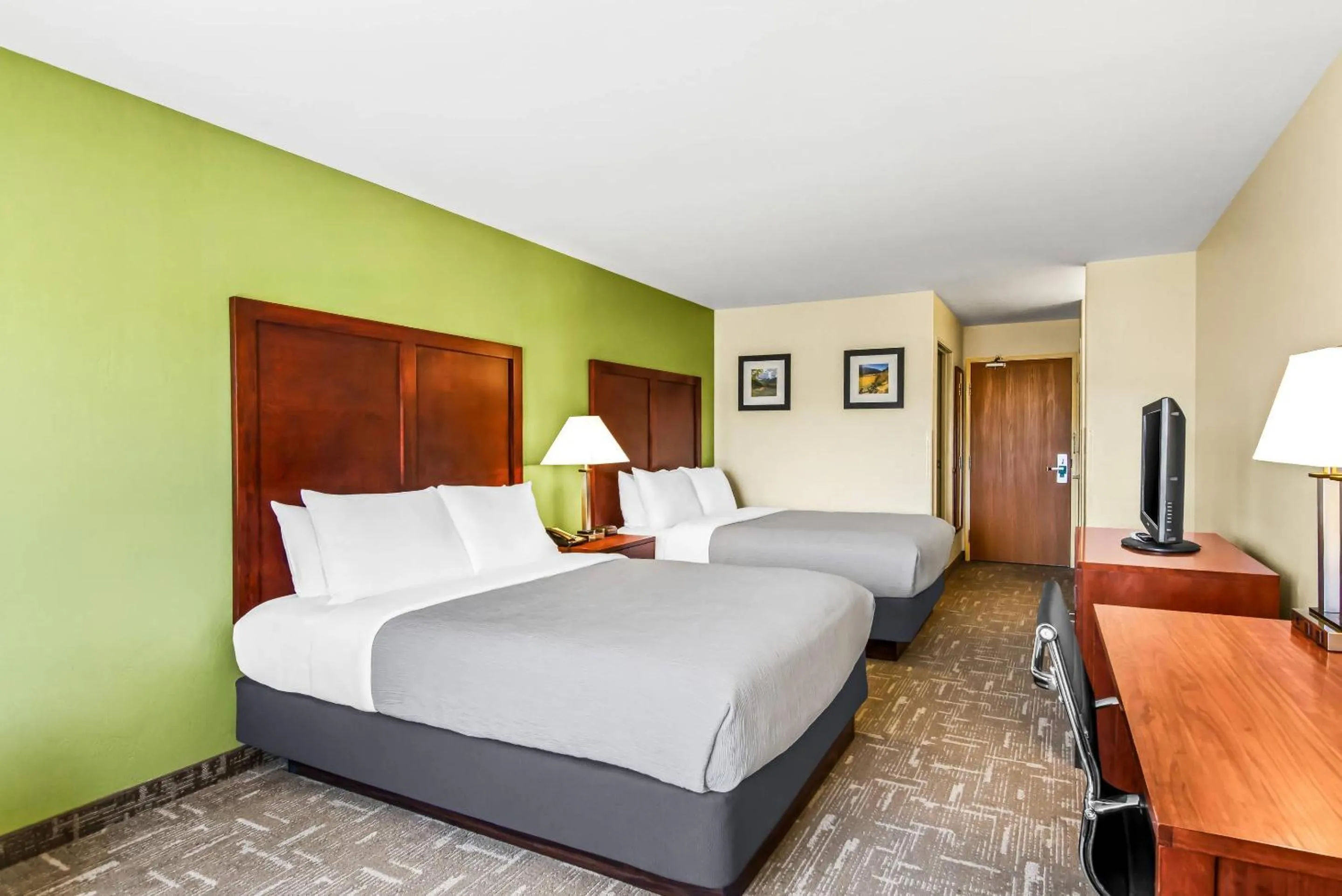 Bedroom, Bed in Quality Inn & Suites Vail Valley