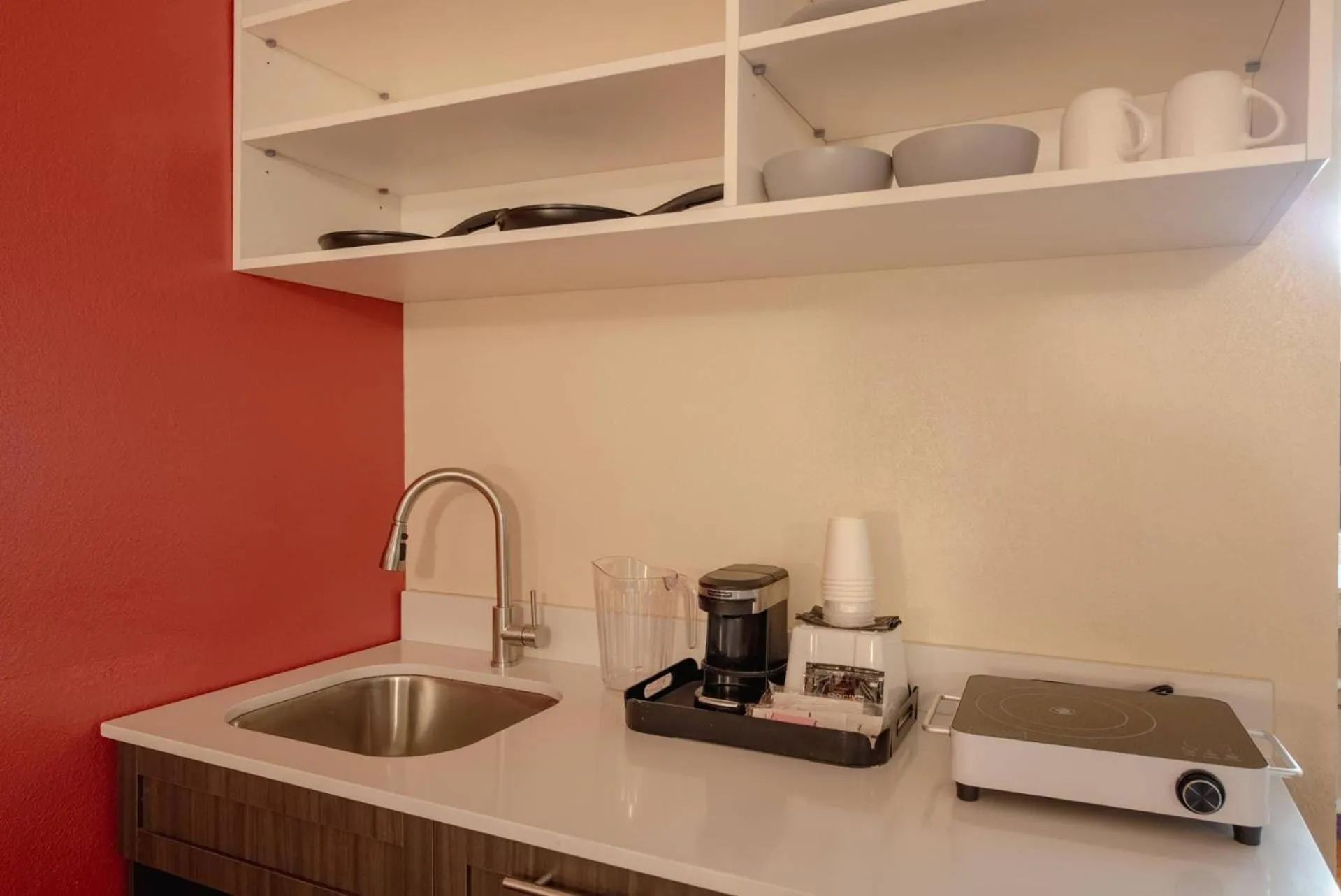 Bedroom in Econo Lodge Cortez near Mesa Verde
