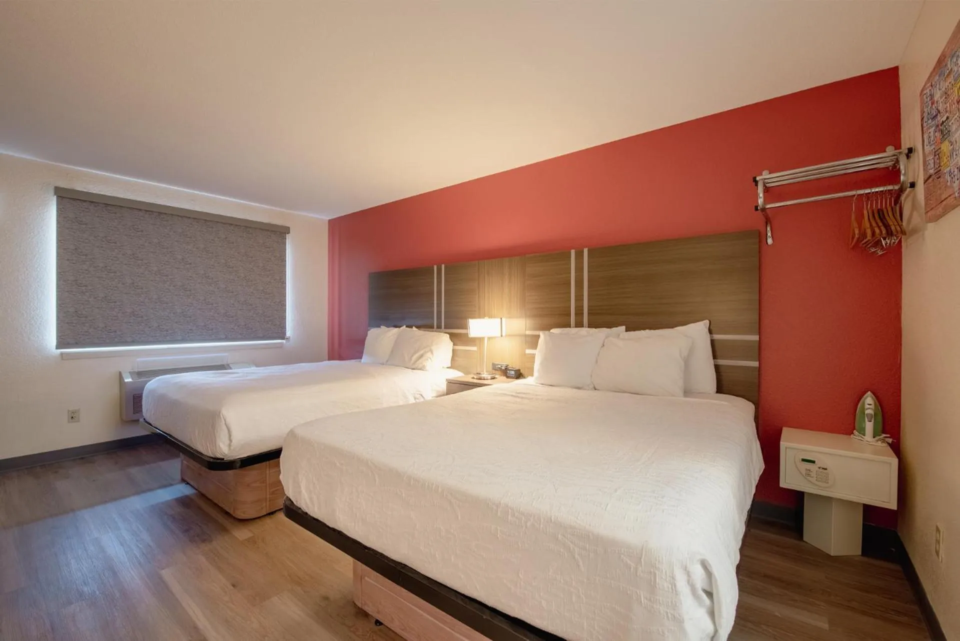 Bed in Econo Lodge Cortez near Mesa Verde