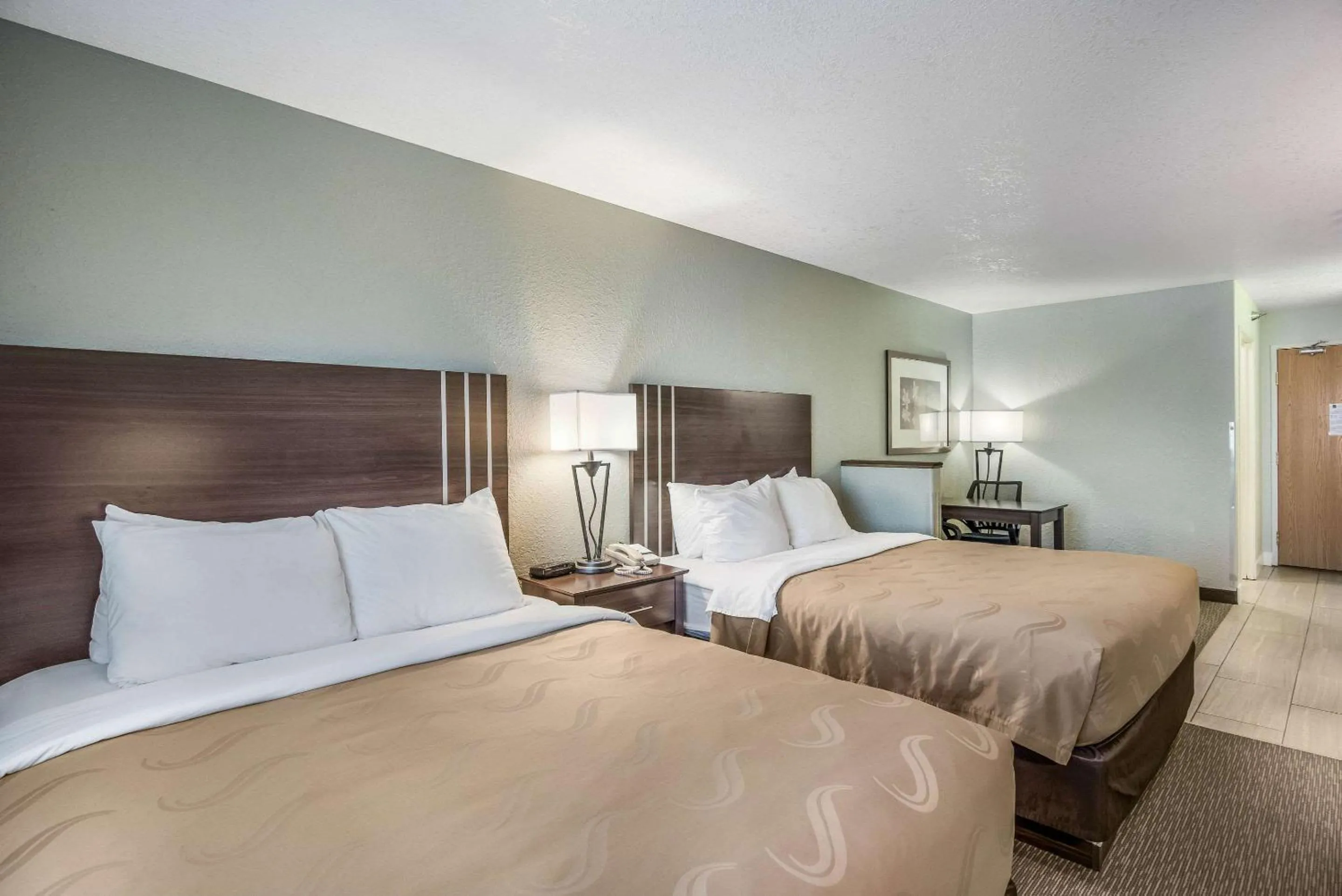 Photo of the whole room, Bed in Quality Inn & Suites Pueblo West