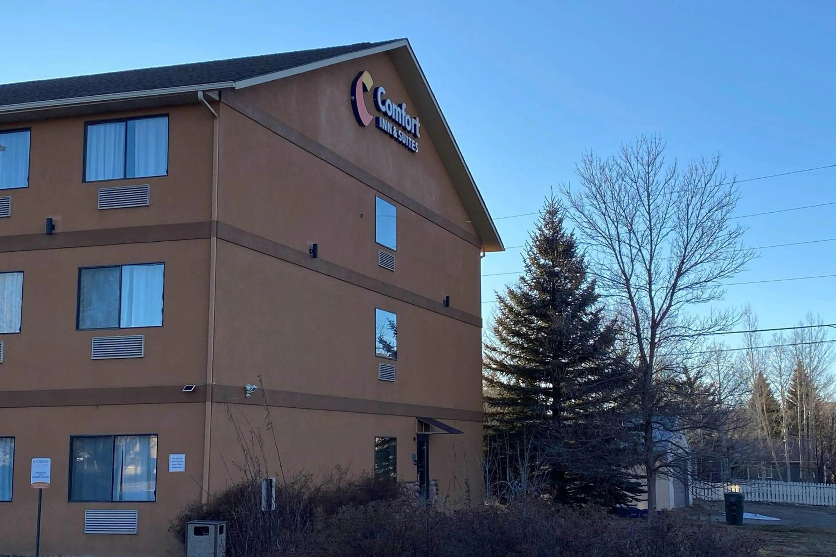 Property building in Comfort Inn & Suites Gunnison-Crested Butte