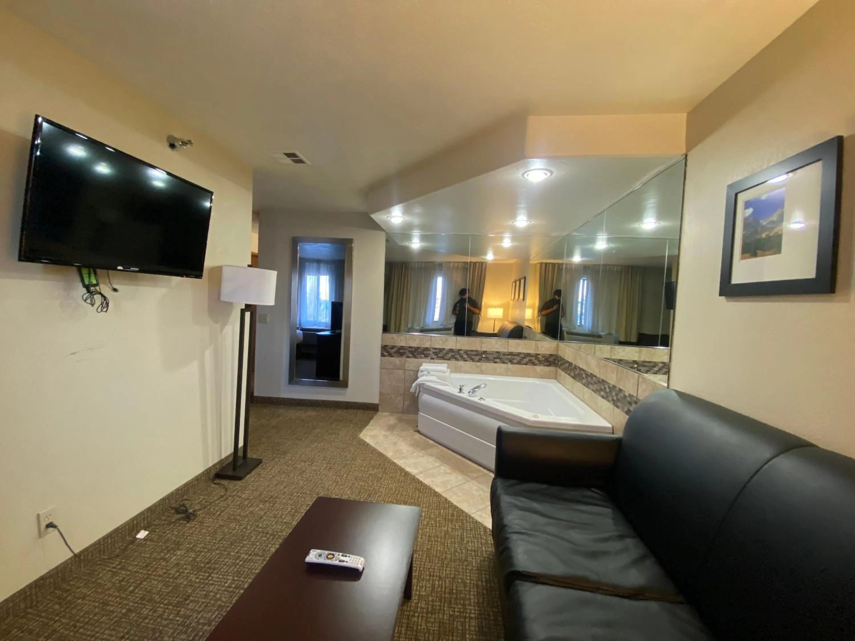 Hot Tub, Bed in Comfort Inn & Suites Gunnison-Crested Butte