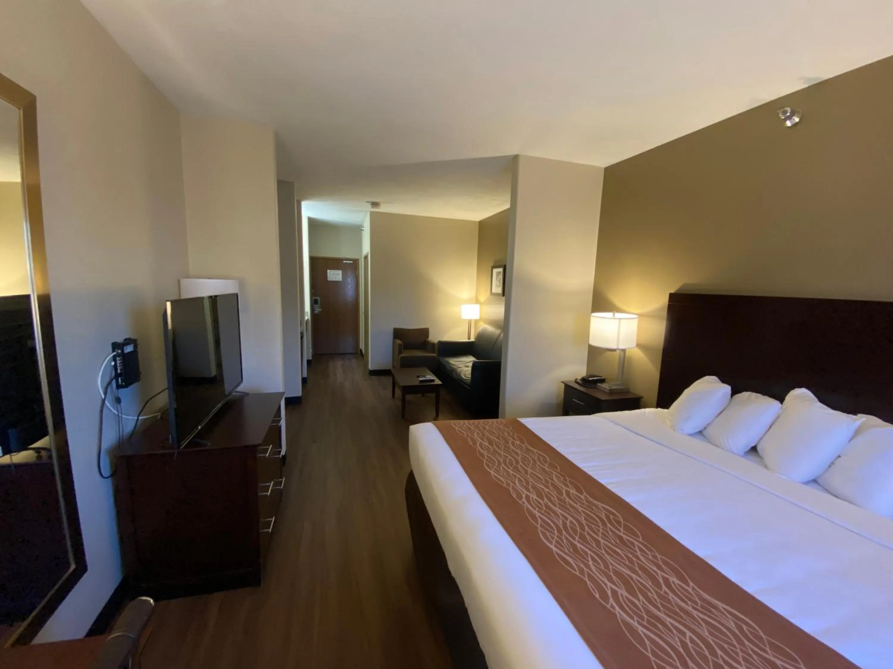 Bed in Comfort Inn & Suites Gunnison-Crested Butte