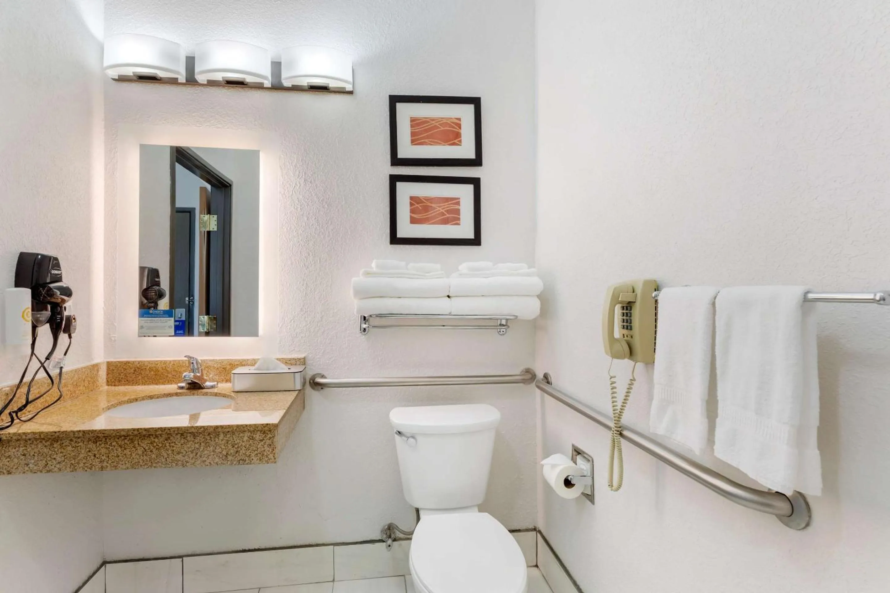 Bedroom in Comfort Inn Denver West Arvada Station