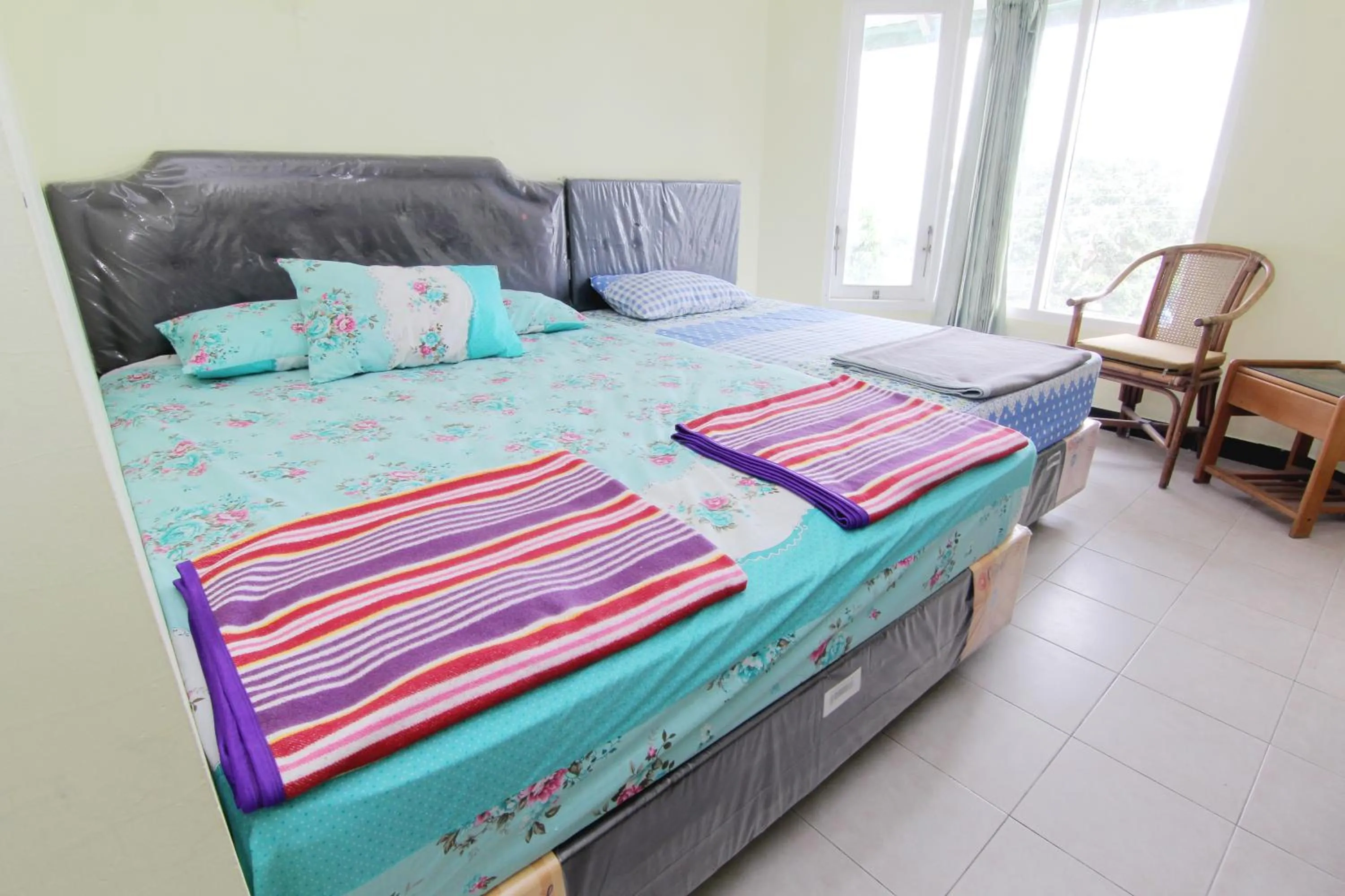 Bedroom, Bed in Hotel Wijaya 1 Kaliurang