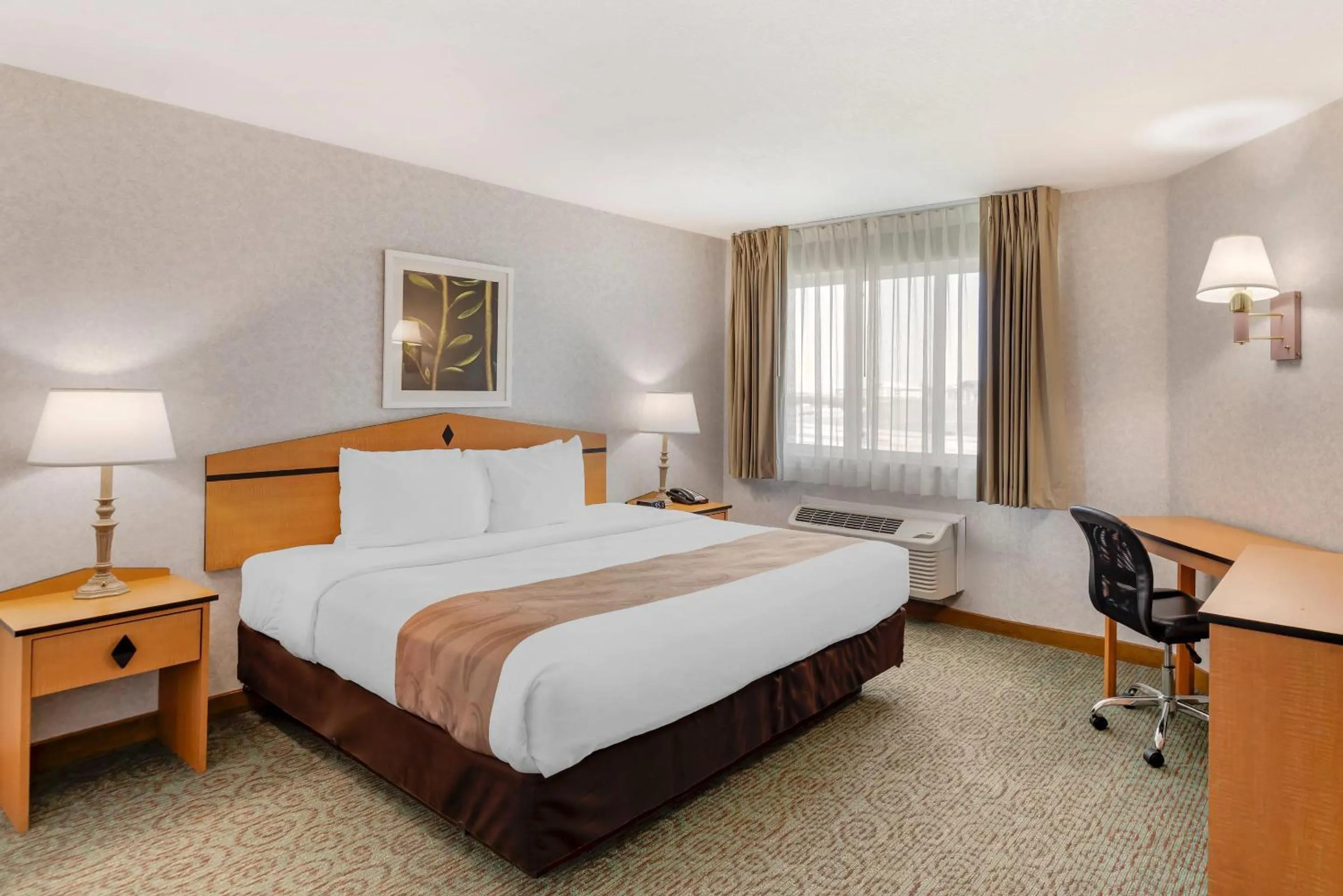 Bedroom, Bed in Quality Inn & Suites Denver Airport - Gateway Park