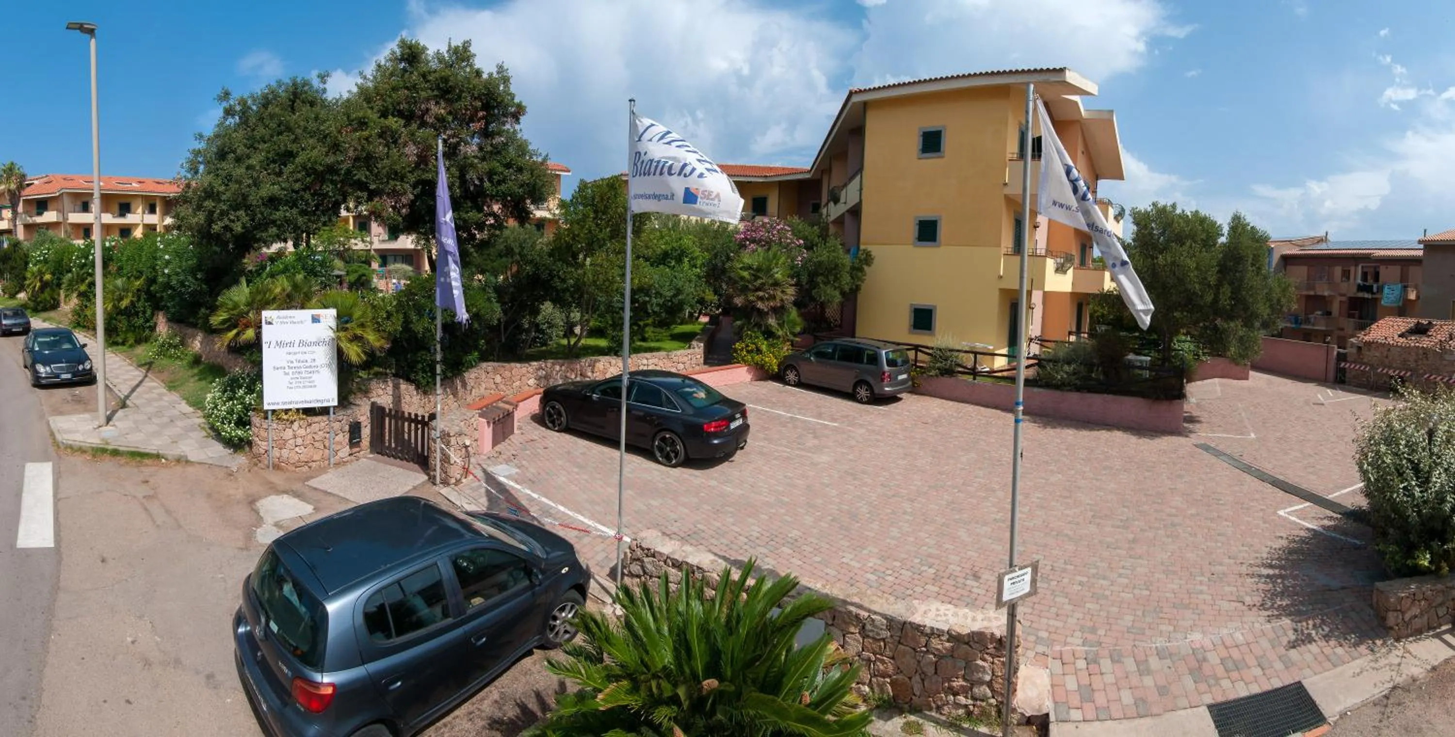 Garden in Residence I Mirti Bianchi