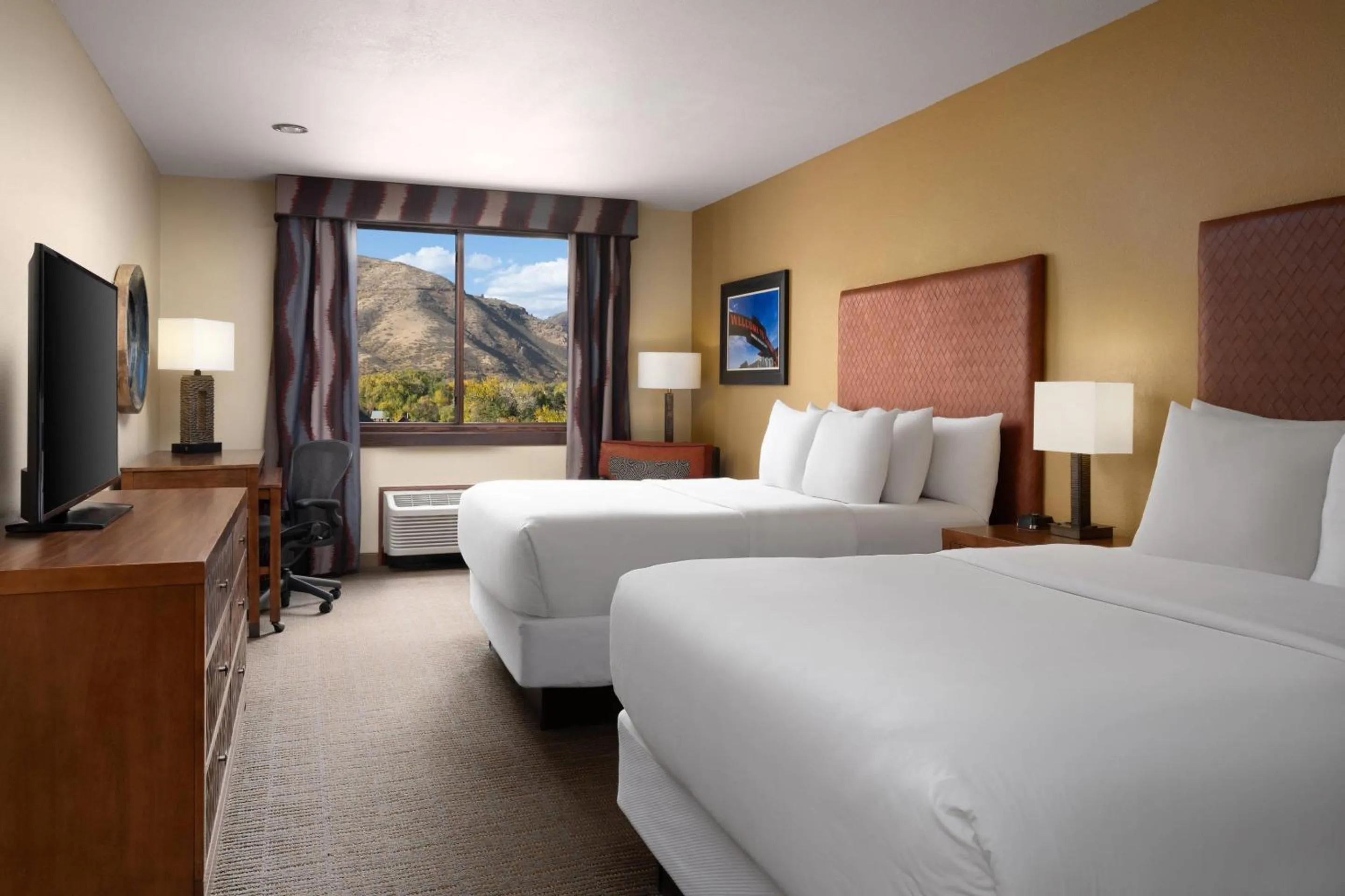 Bedroom, Bed in The Golden Hotel, an Ascend Collection Hotel