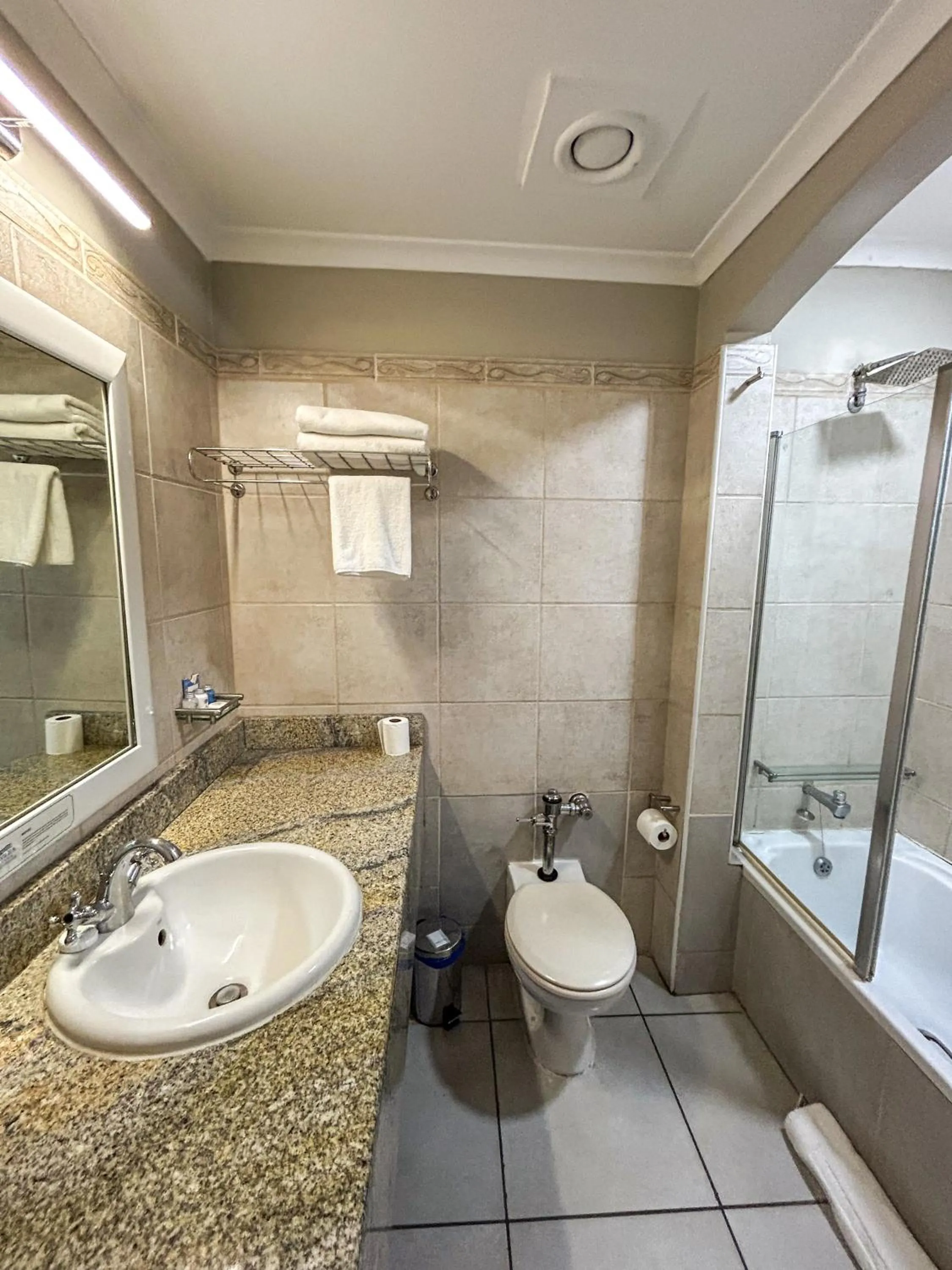 Bathroom in Riviera on Vaal Resort