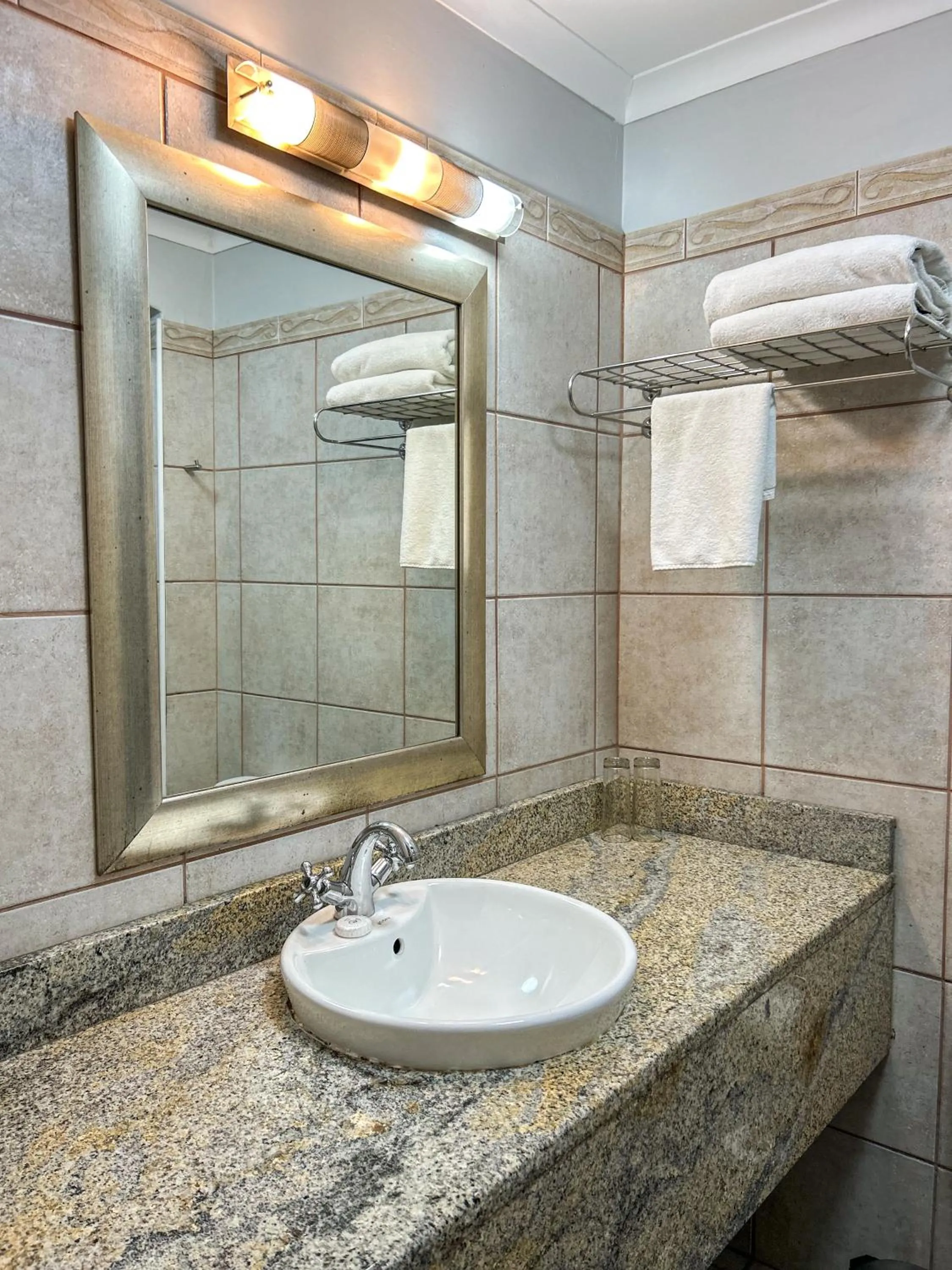 Bathroom in Riviera on Vaal Resort
