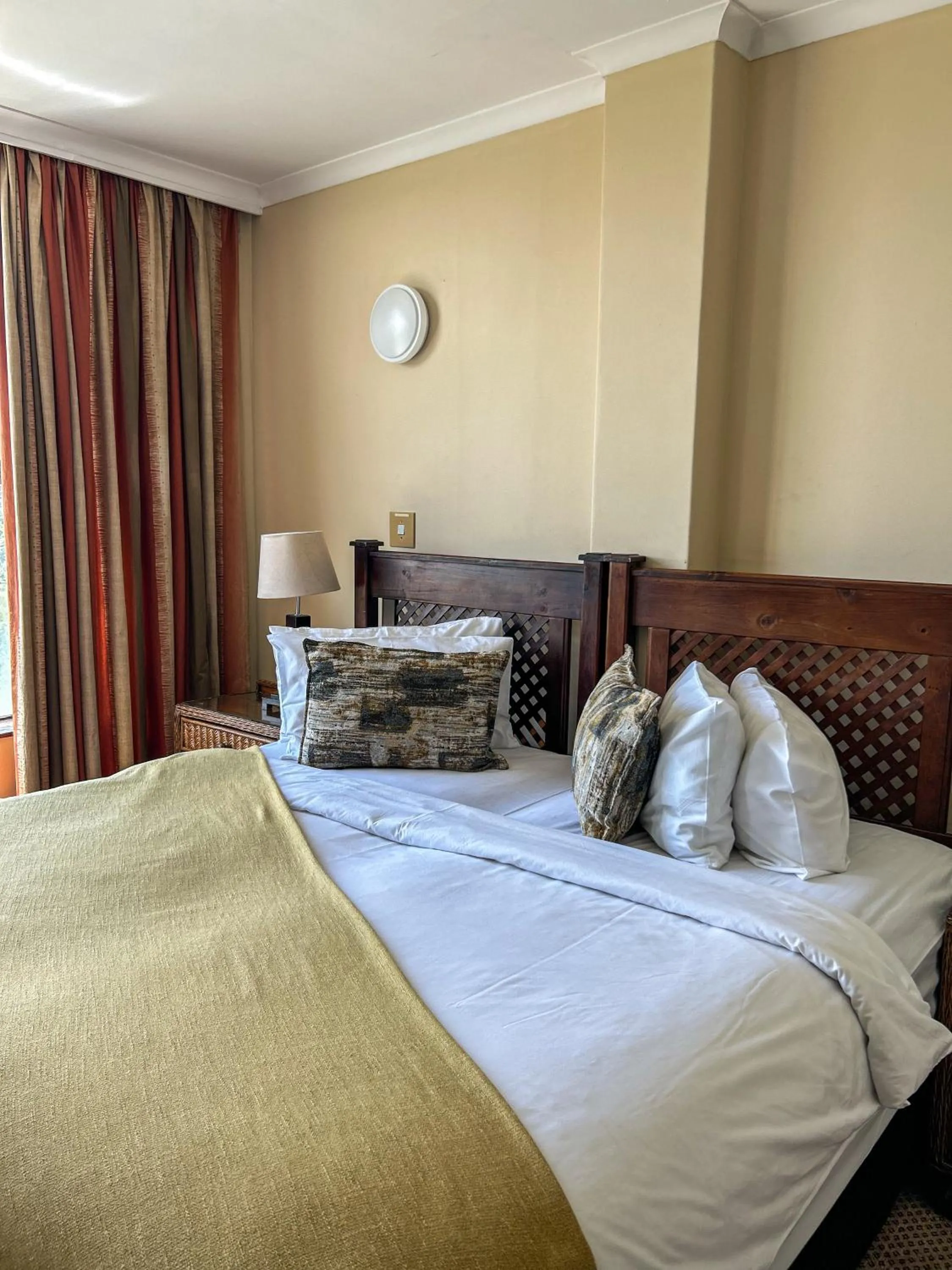 Bed in Riviera on Vaal Resort