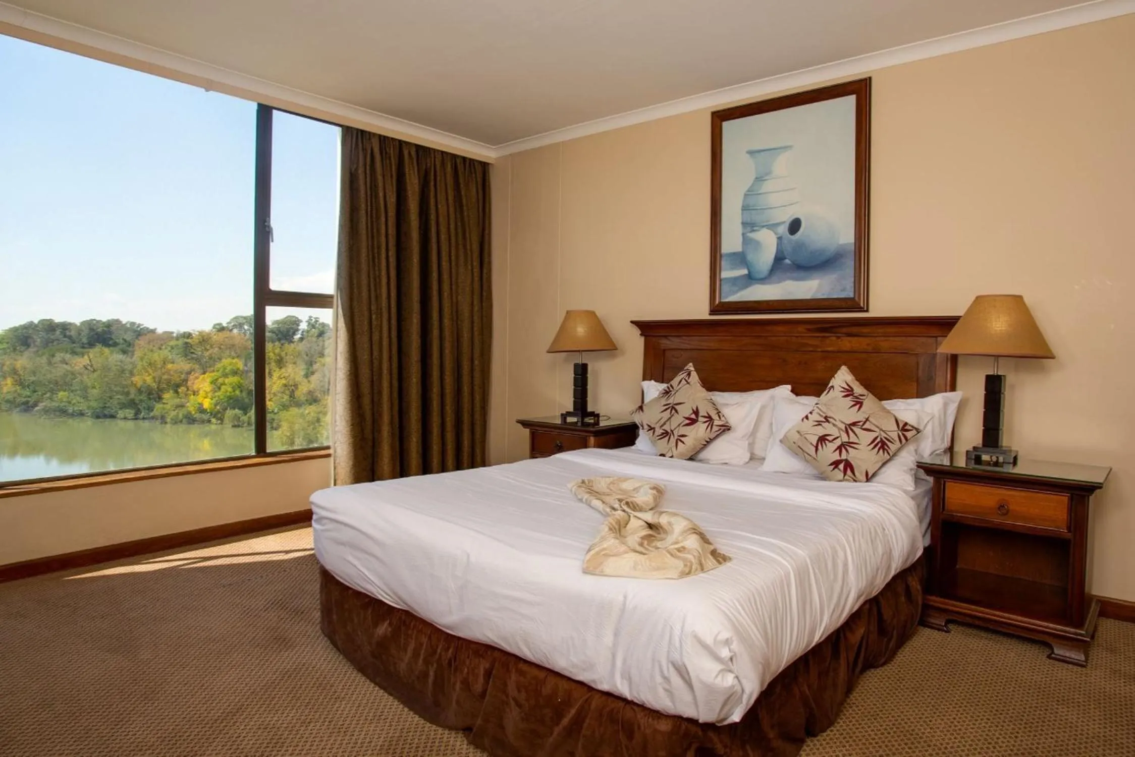 Bed in Riviera on Vaal Resort