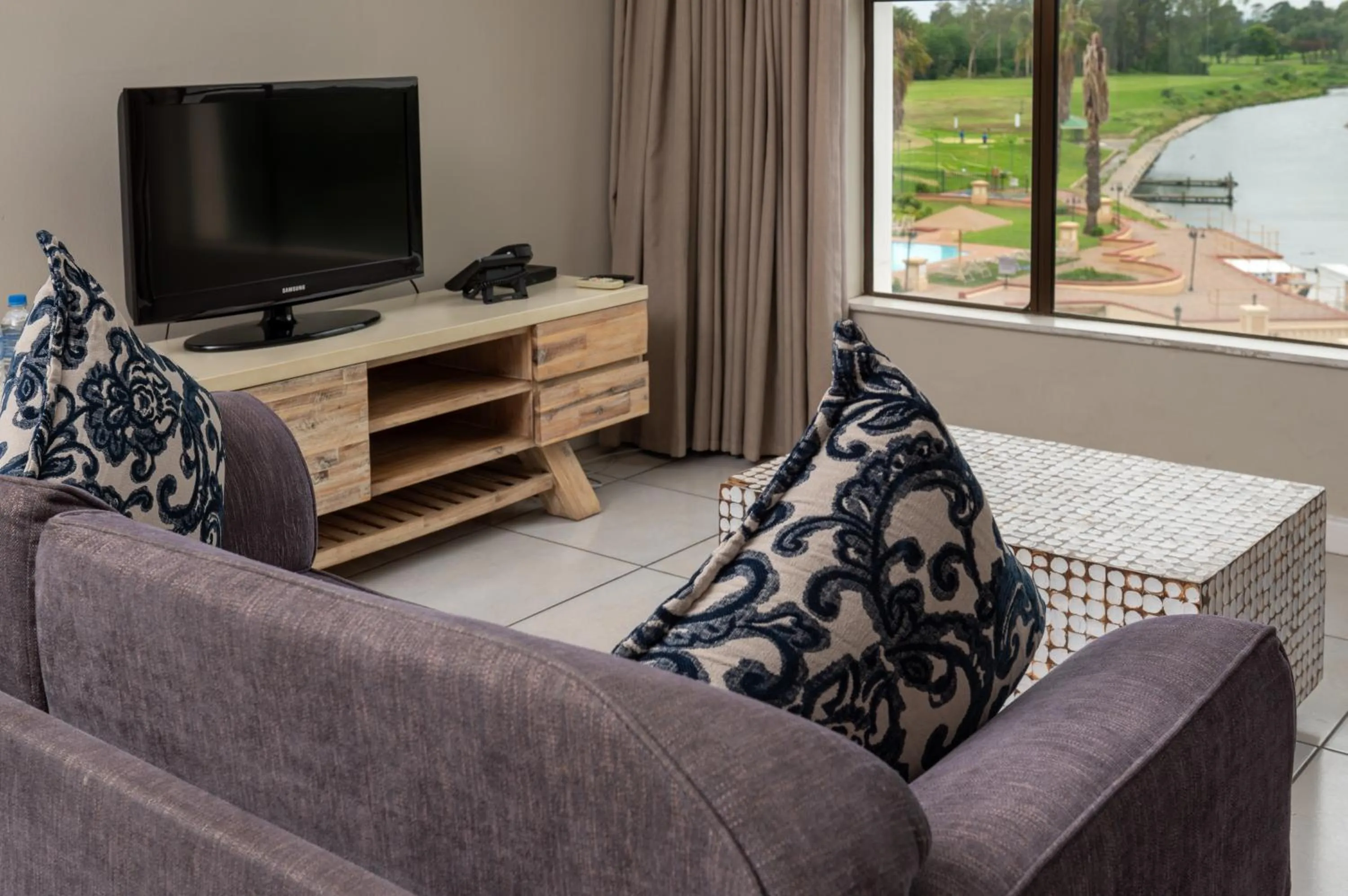 TV and multimedia in Riviera on Vaal Resort