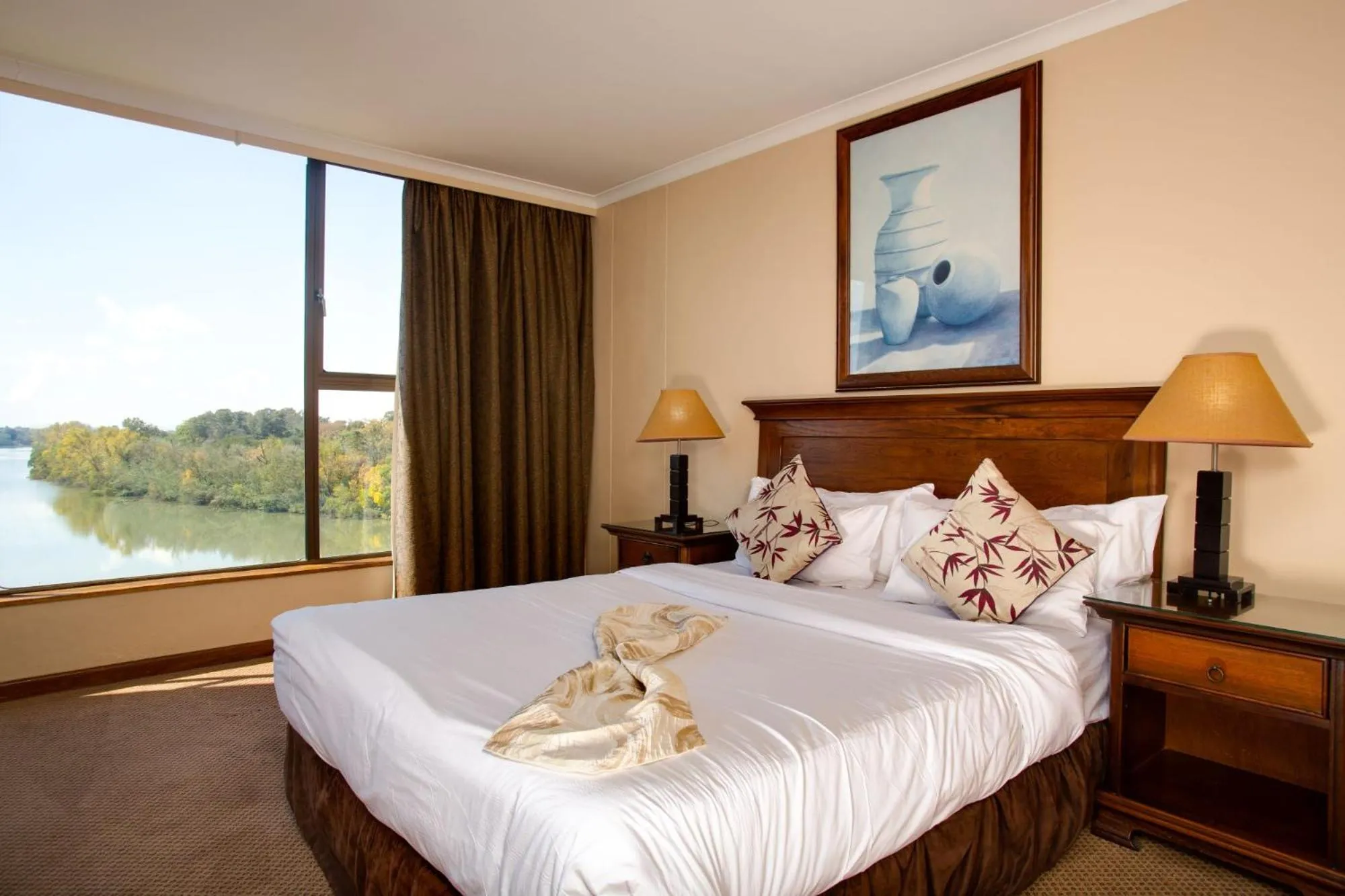 Bed in Riviera on Vaal Resort
