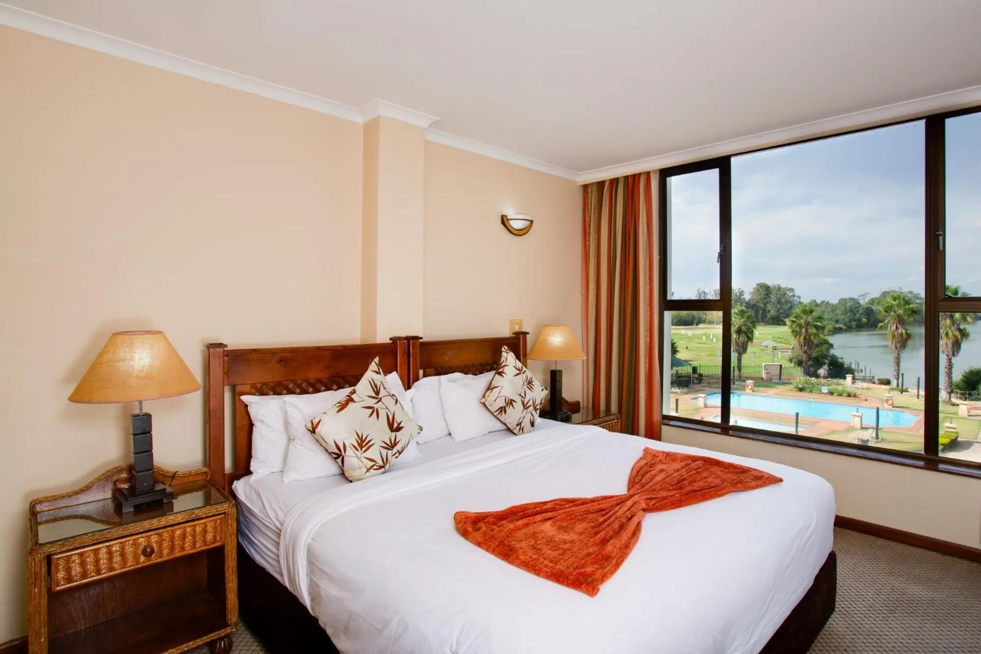 Bed in Riviera on Vaal Resort