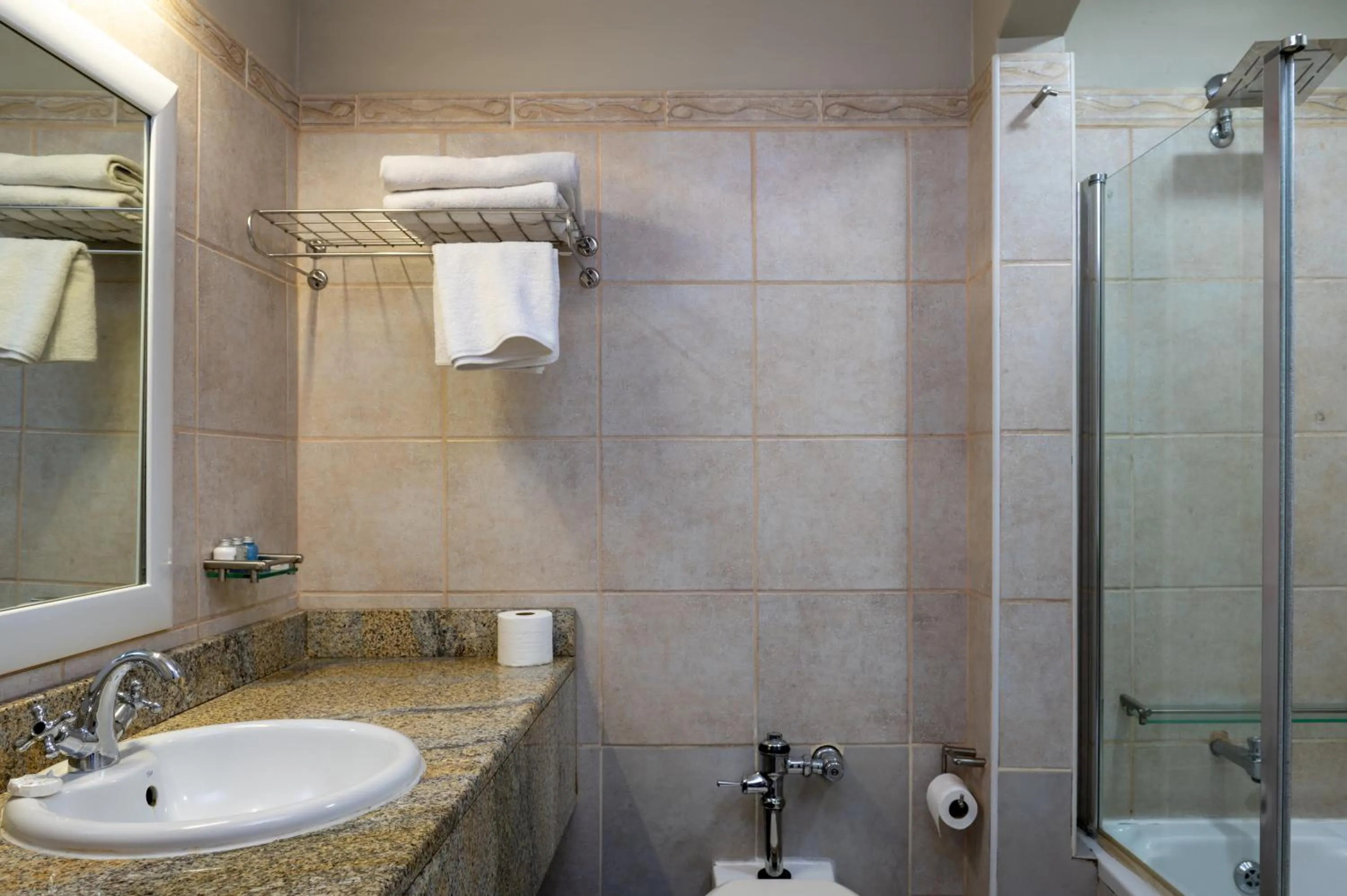 Bathroom in Riviera on Vaal Resort