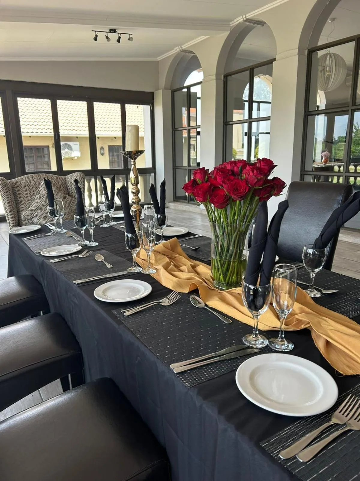Restaurant/places to eat in Riviera on Vaal Resort