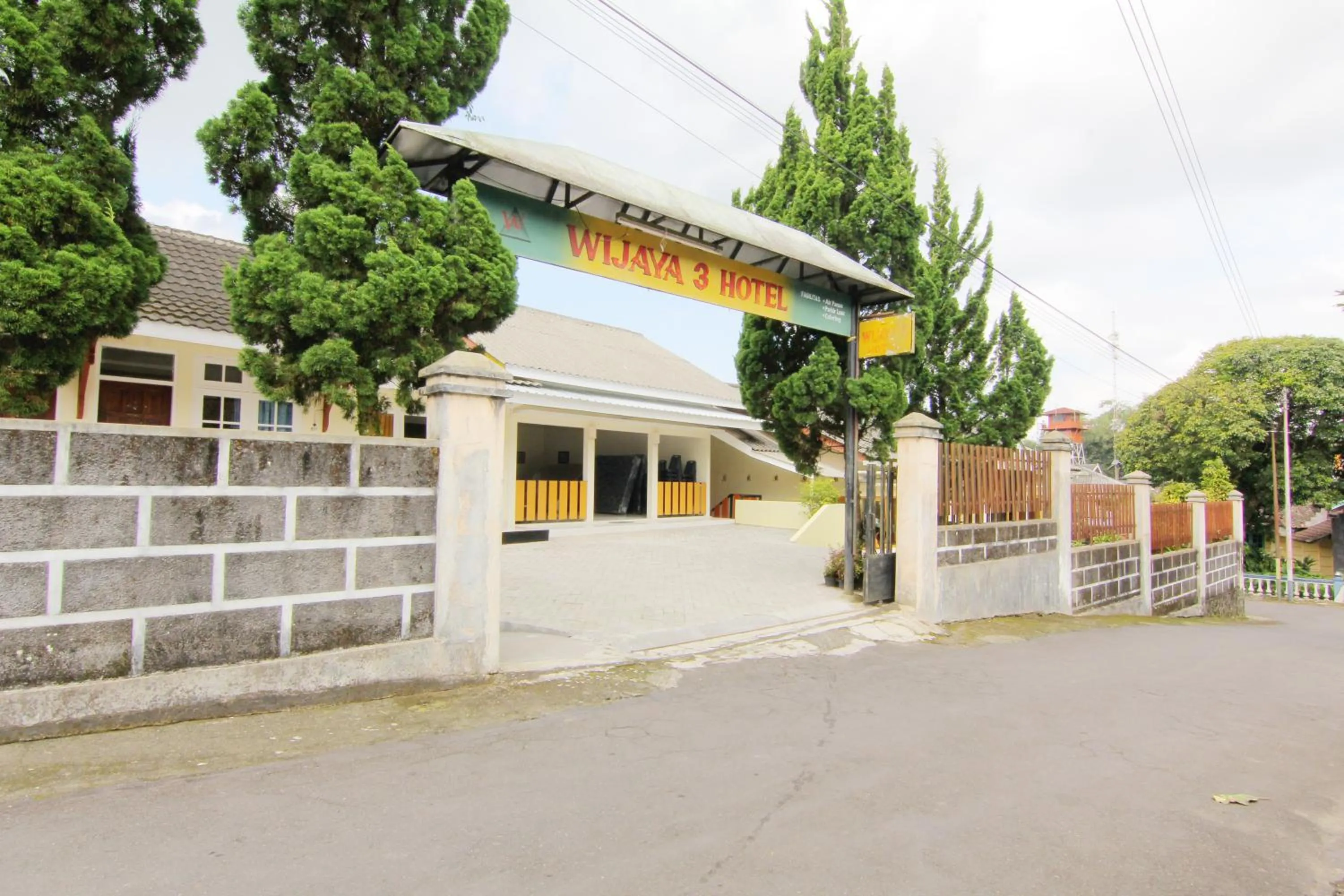 Property logo or sign in Hotel Wijaya 3 Kaliurang