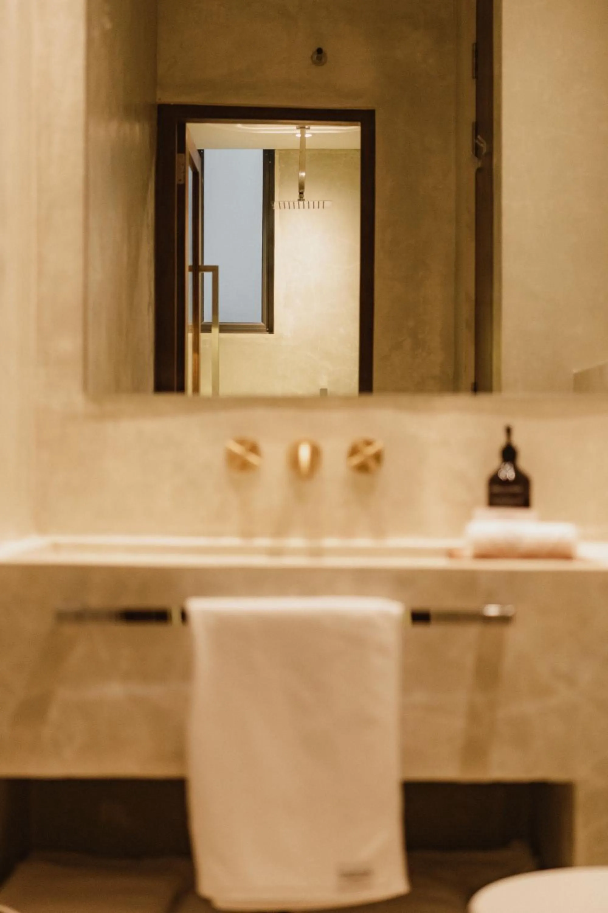 Harding Boutique Hotel