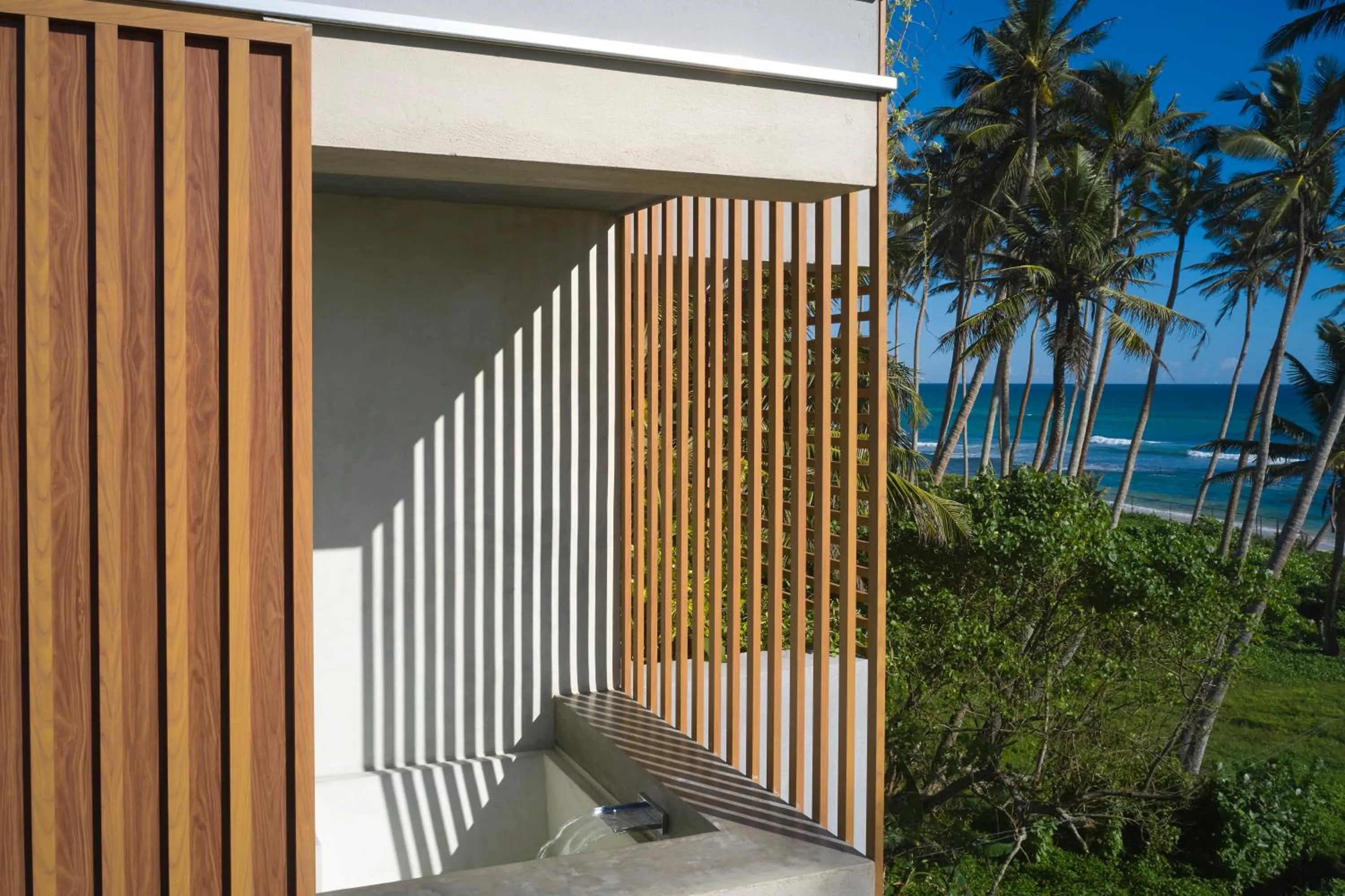 Bath in Harding Boutique Hotel