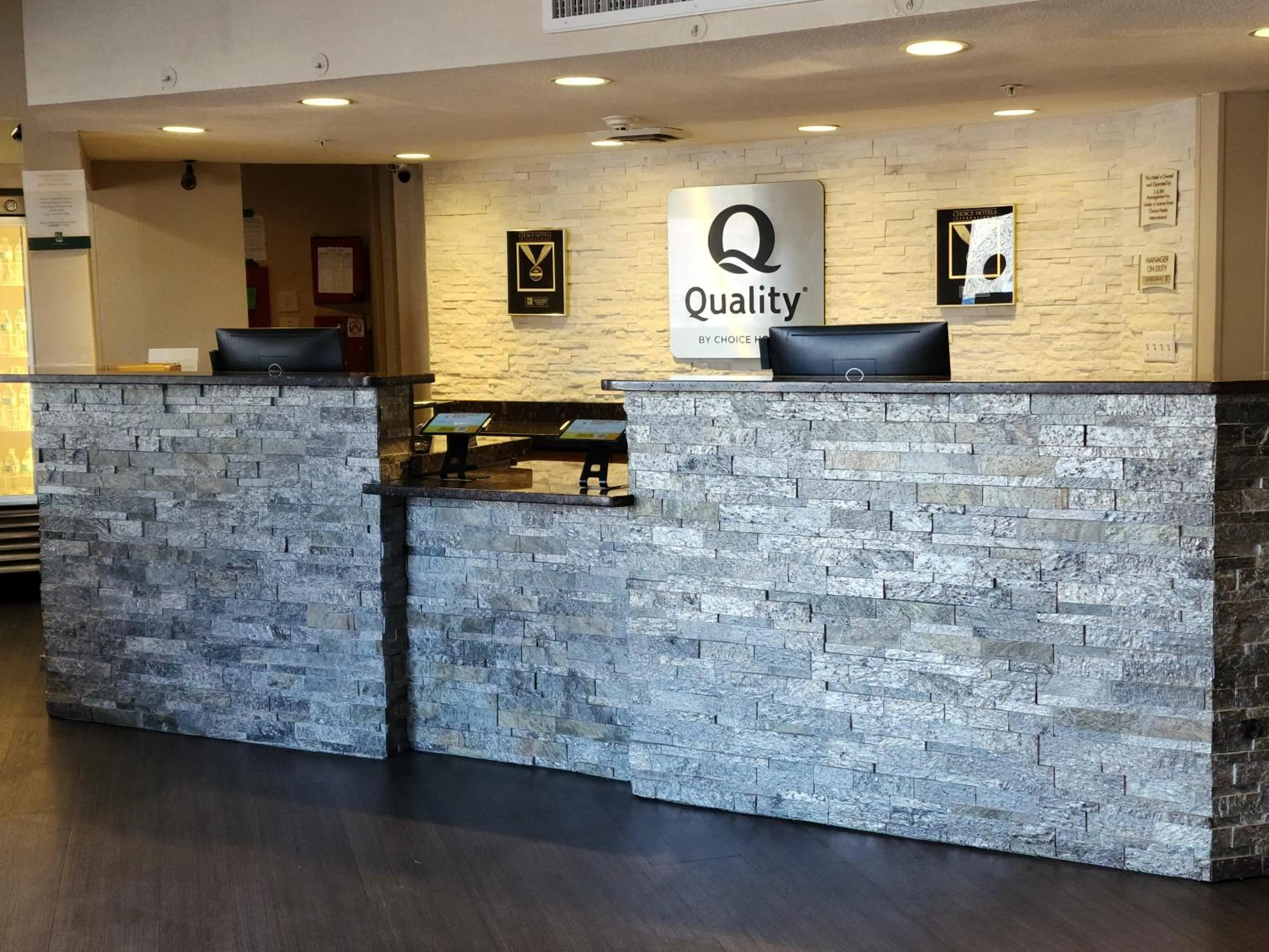 Lobby or reception in Quality Inn & Suites Denver International Airport