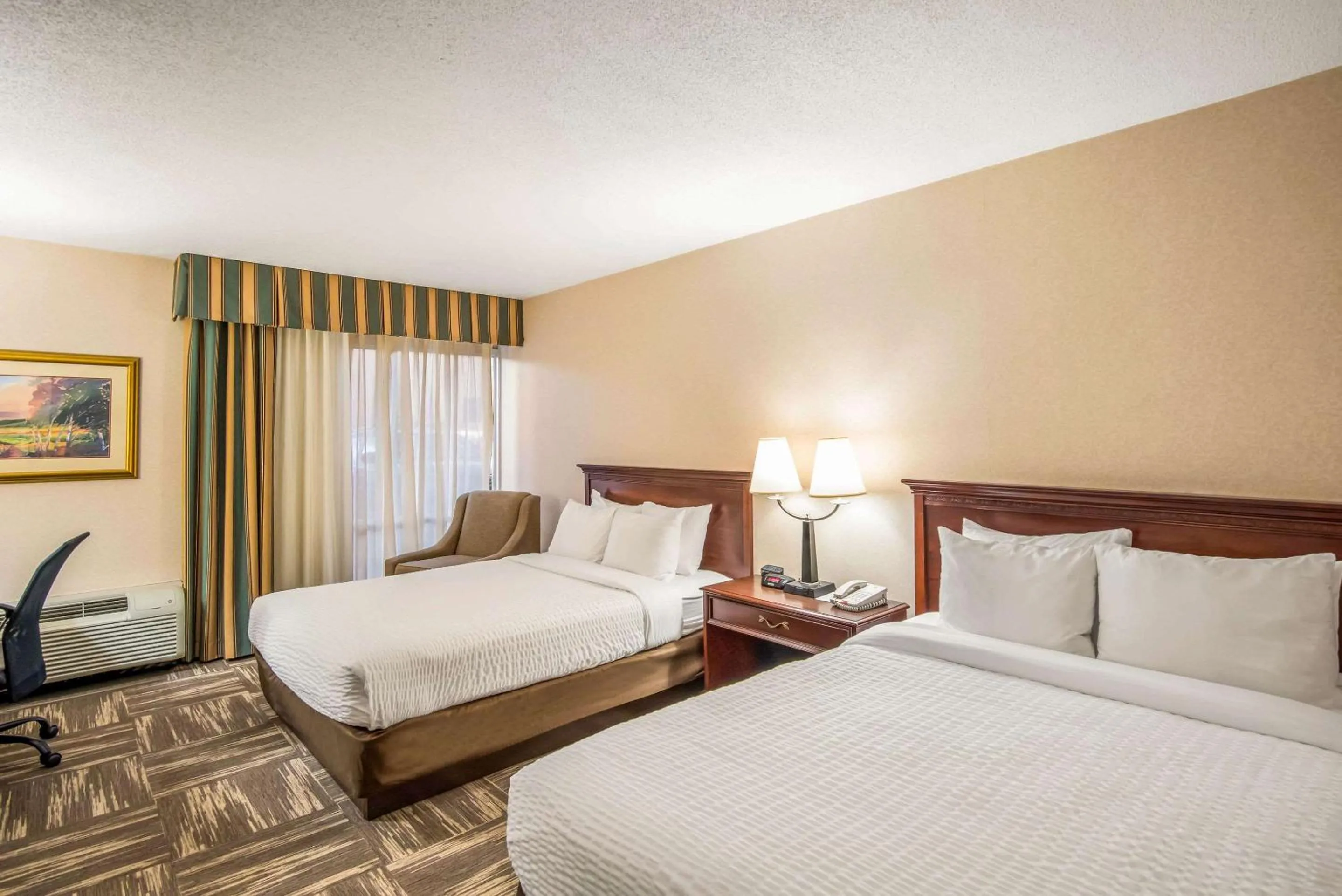 Bedroom, Bed in Clarion Inn Grand Junction Airport