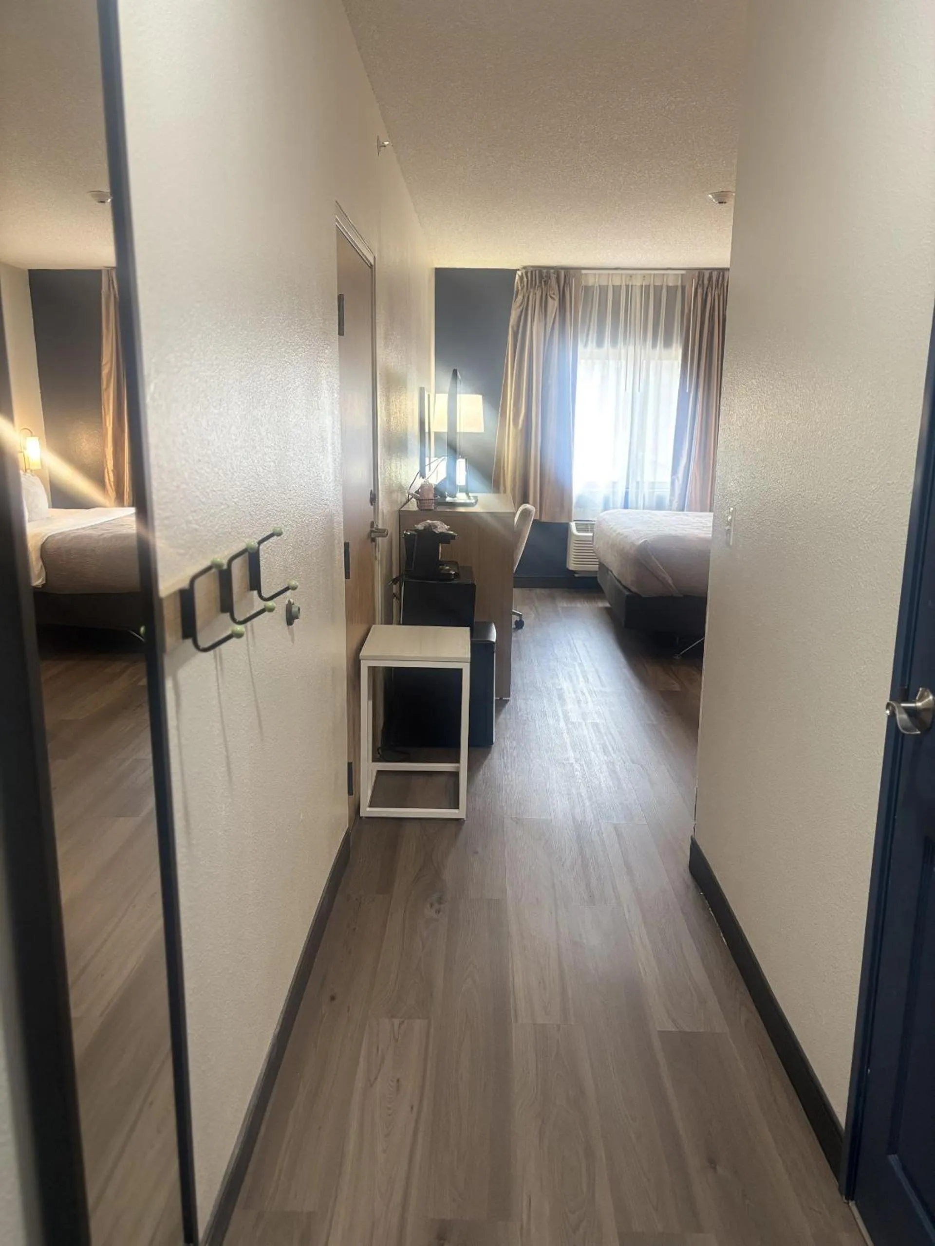 Bedroom, Bed in Spark by Hilton Lakewood Denver Southwest