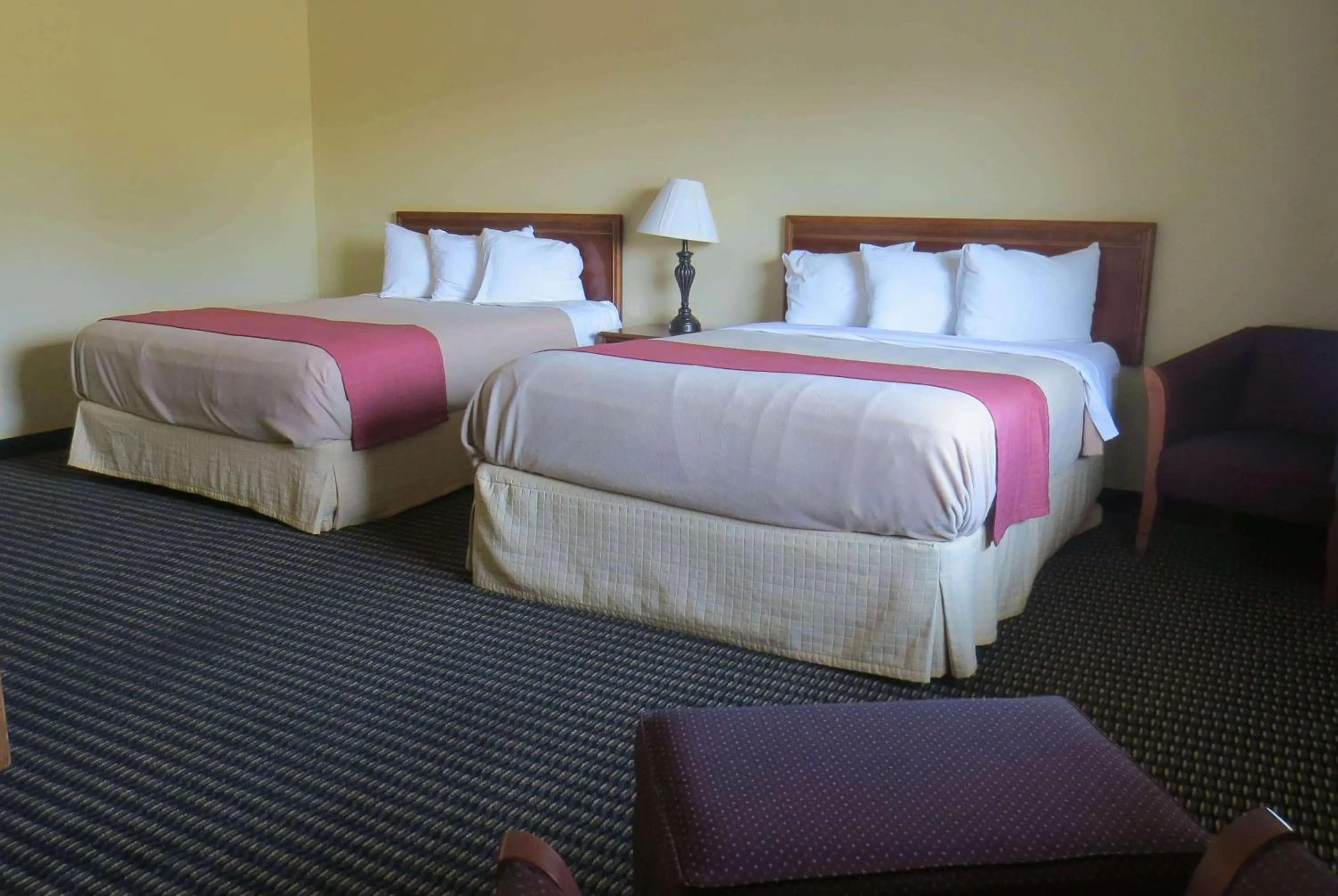 Photo of the whole room in Travelodge by Wyndham Stratton