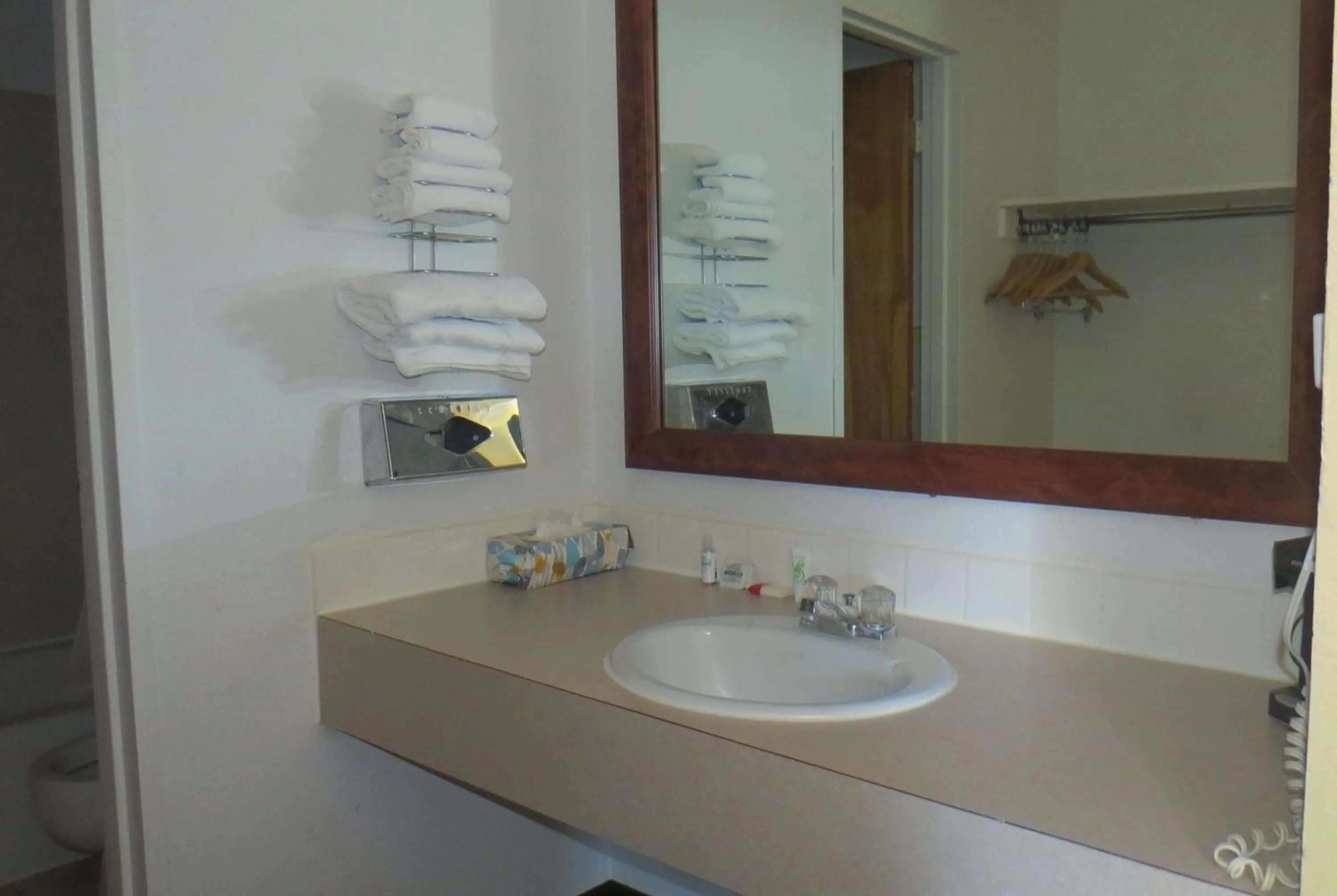 Bathroom in Travelodge by Wyndham Stratton