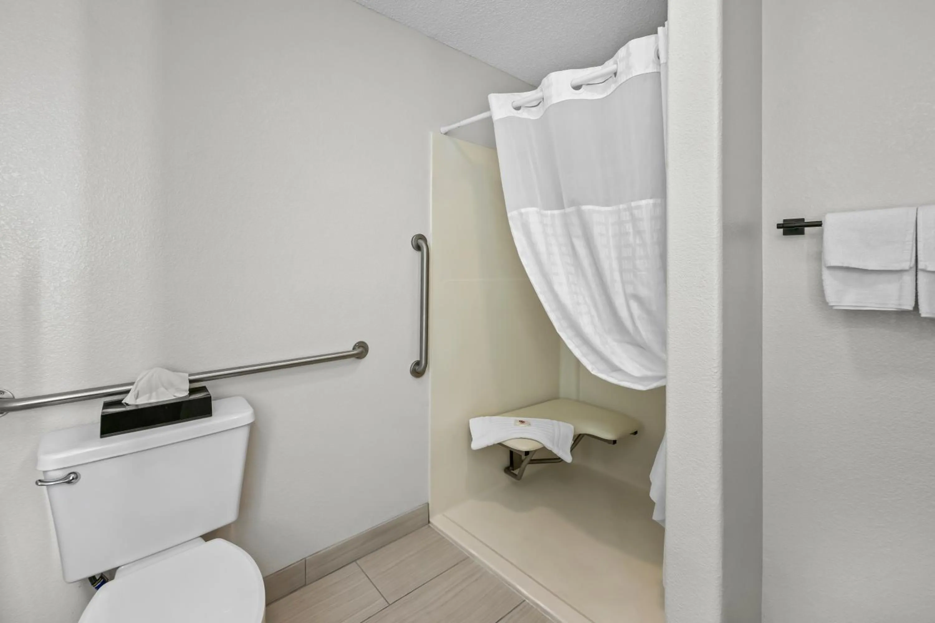 Toilet in Comfort Inn Grand Junction I-70