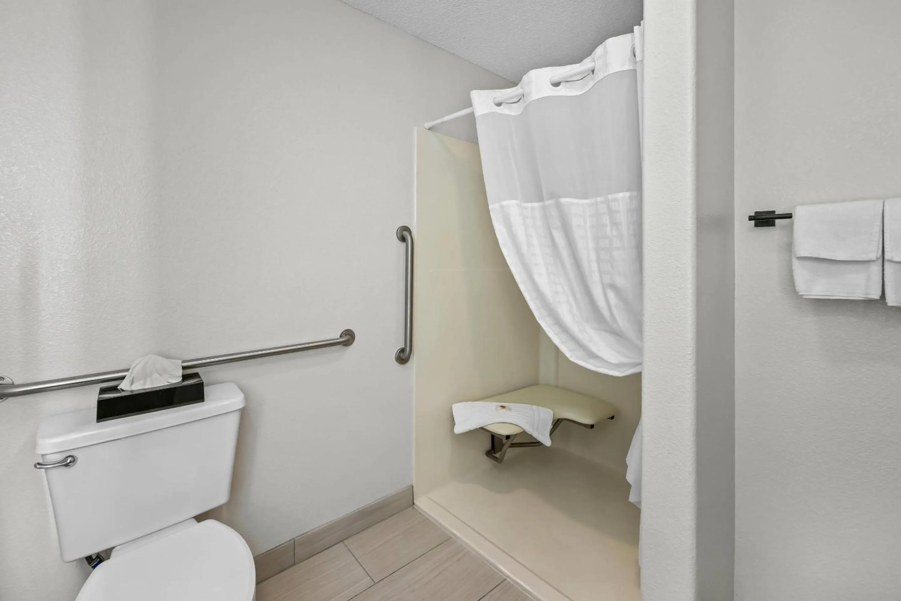 Bedroom in Comfort Inn Grand Junction I-70