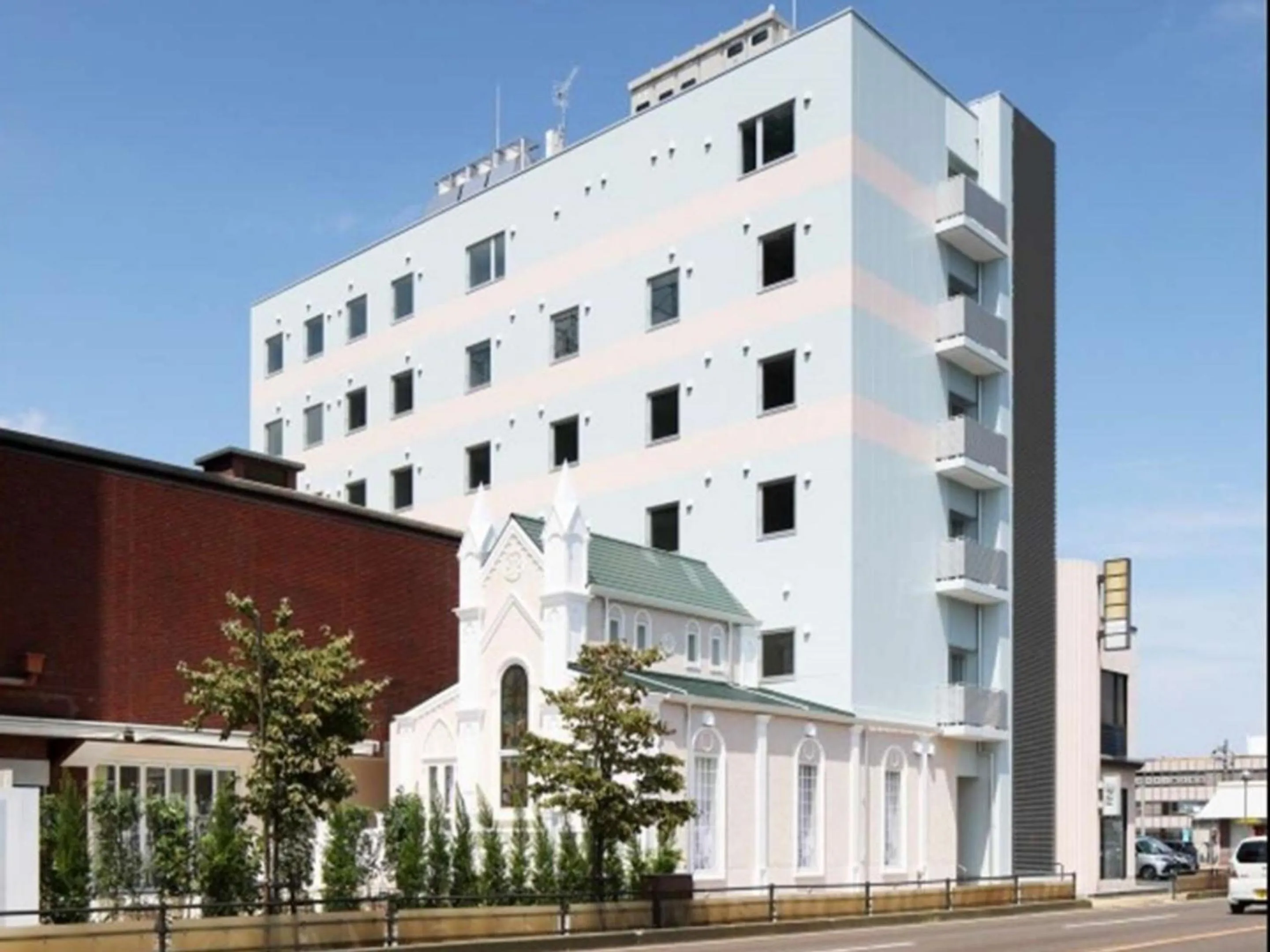 Property building in Kurayoshi City Hotel