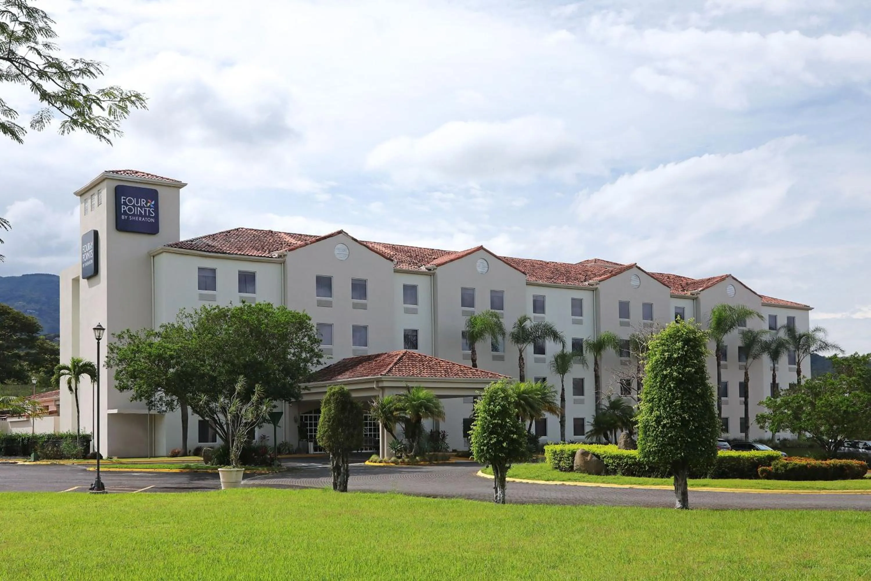 Property building in Four Points by Sheraton San Jose Costa Rica