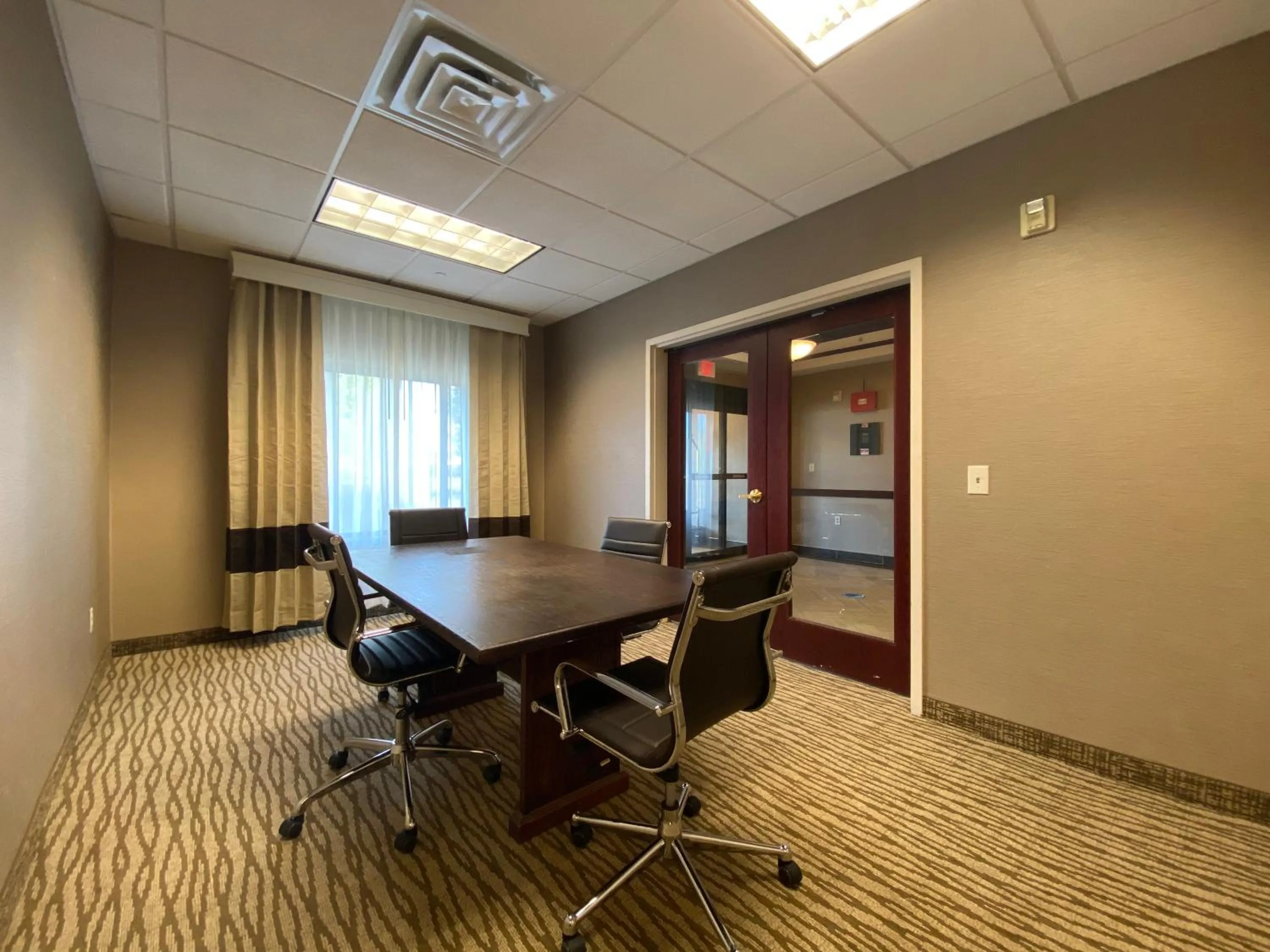 Meeting/conference room in Comfort Inn East Windsor - Springfield