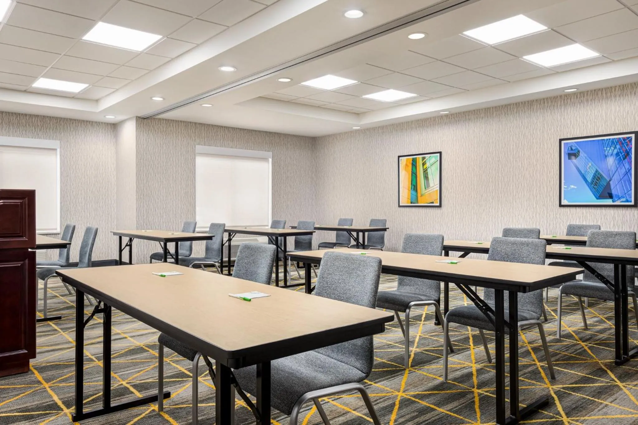 Meeting/conference room in Holiday Inn Cheshire - Southington by IHG
