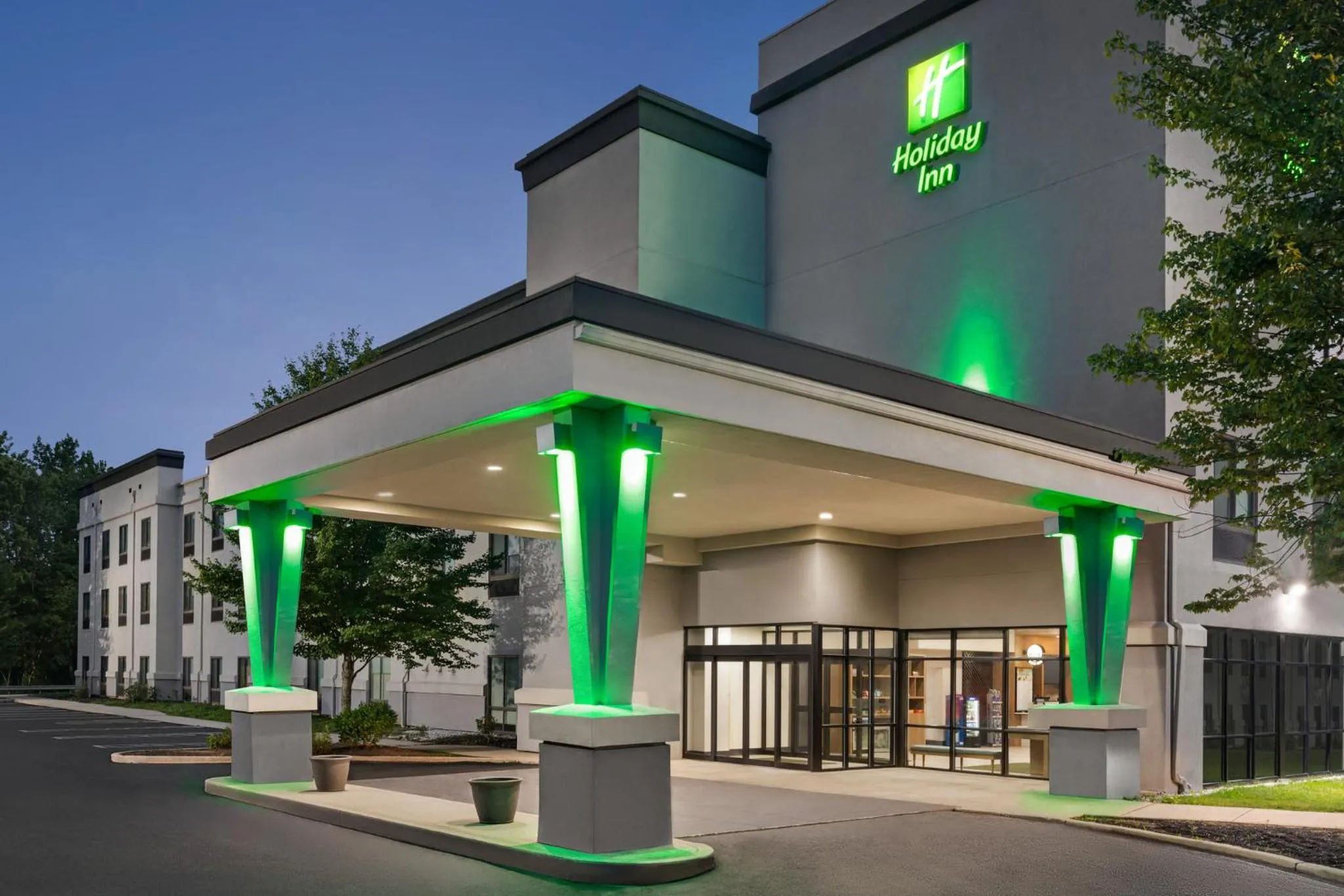 Property building in Holiday Inn Cheshire - Southington by IHG
