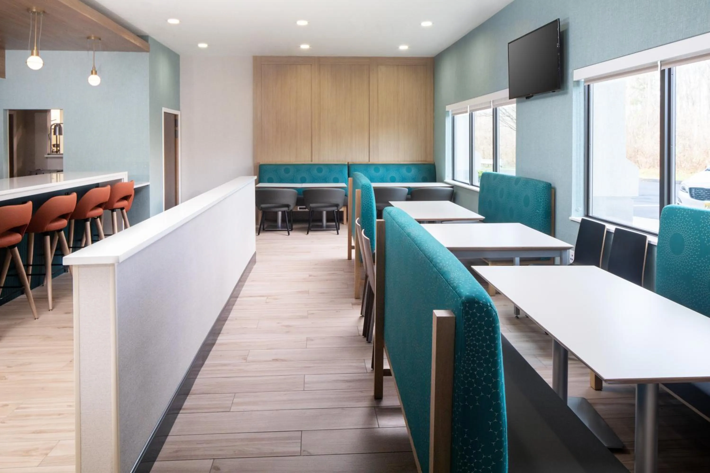 Restaurant/places to eat in Holiday Inn Cheshire - Southington by IHG