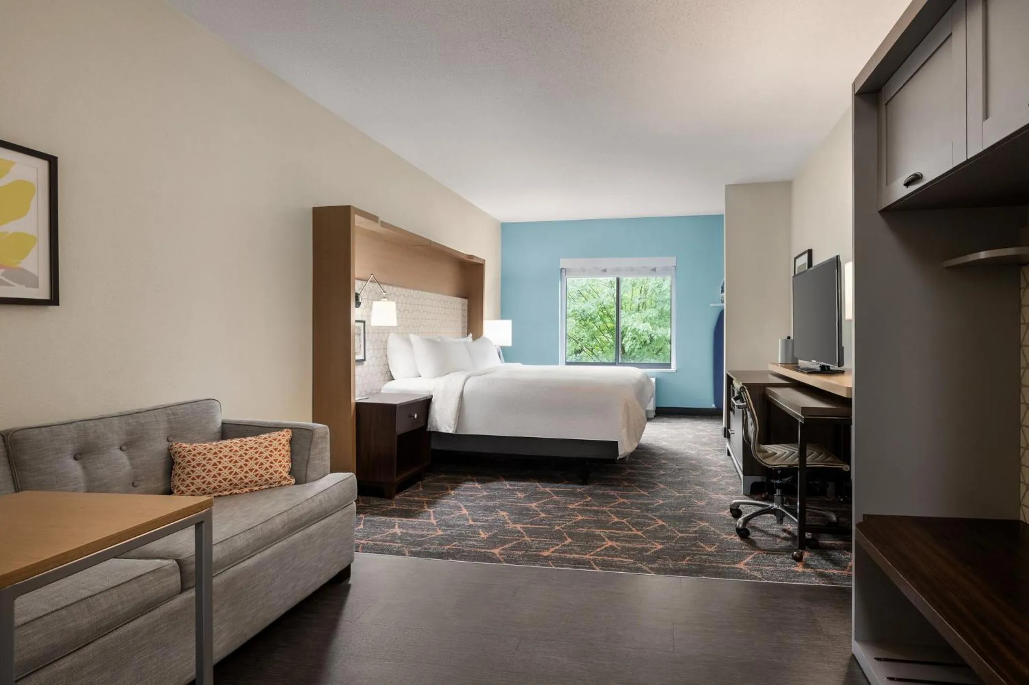 Photo of the whole room, Bed in Holiday Inn Cheshire - Southington by IHG