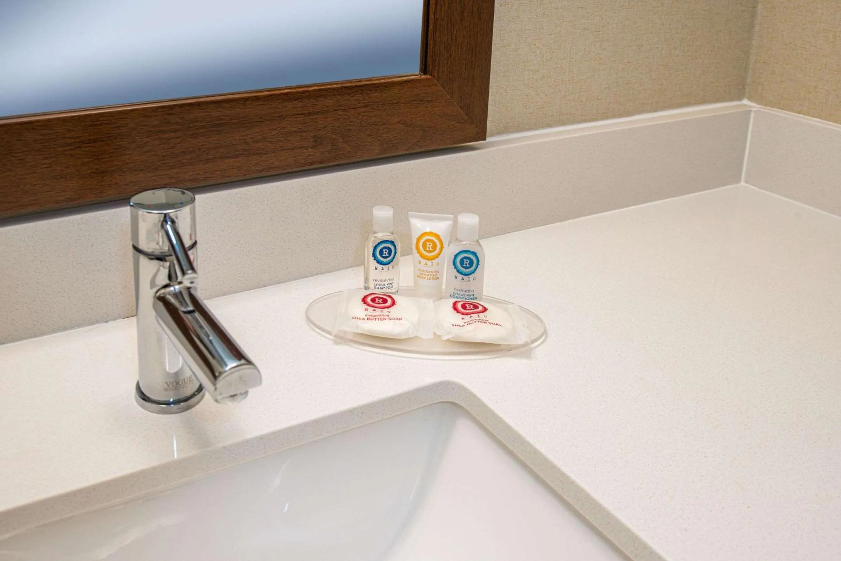 Bathroom in Comfort Inn Naugatuck-Shelton, CT