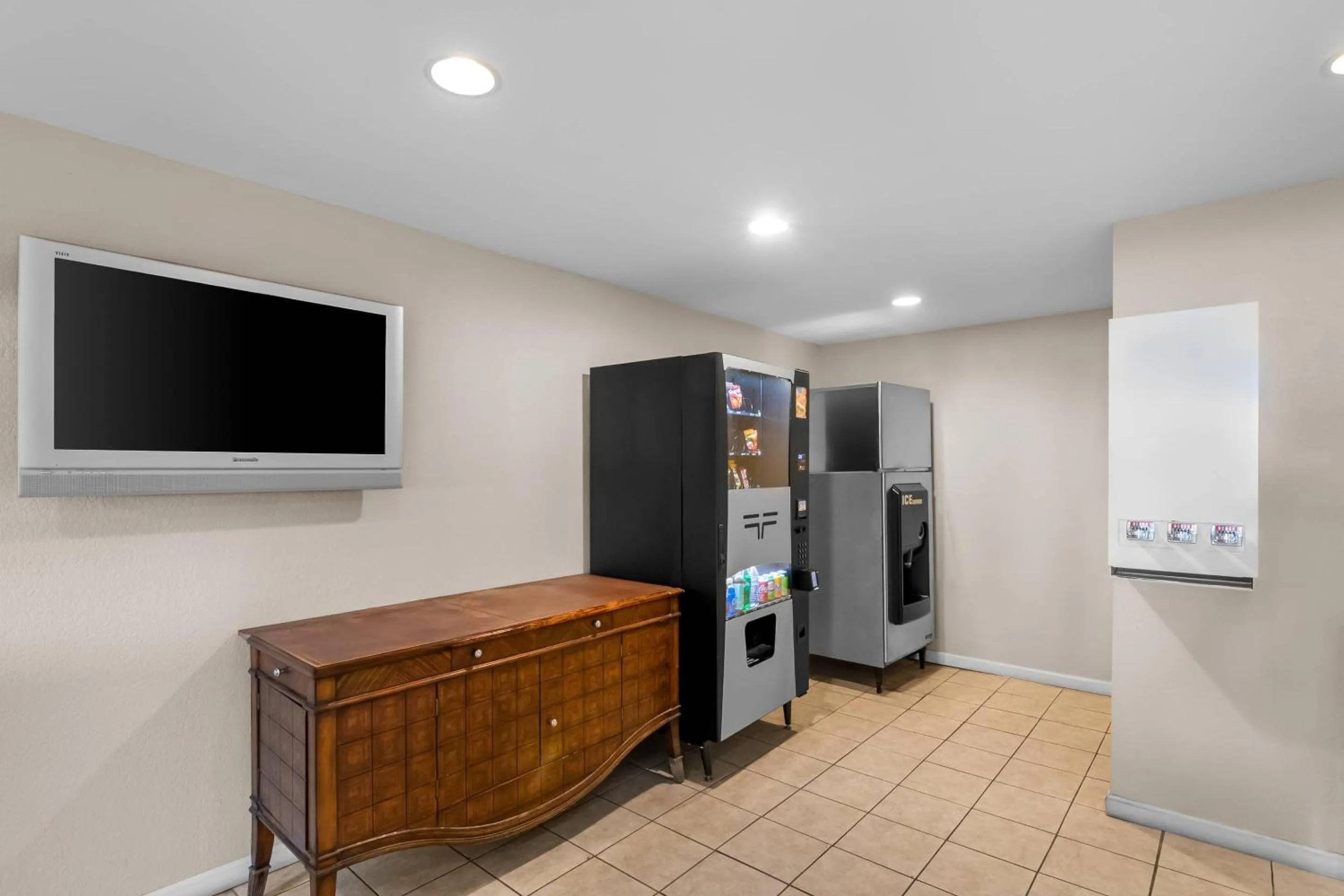 Other in Quality Inn Waterbury East