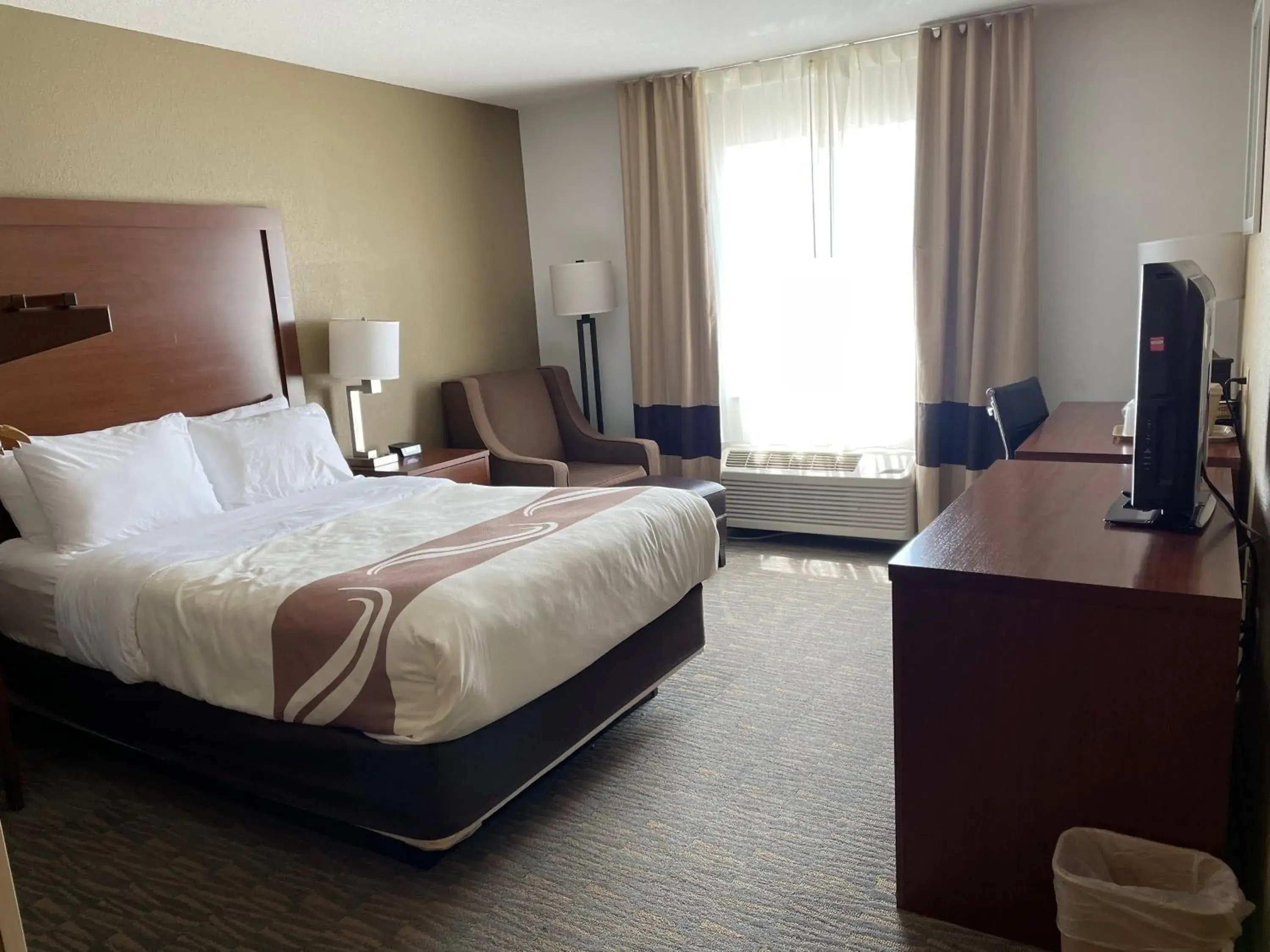 Double Room - Accessible/Non-Smoking in Quality Inn & Suites Georgetown - Seaford Double Room - Accessible/Non-Smoking in Quality Inn & Suites Georgetown - Seaford