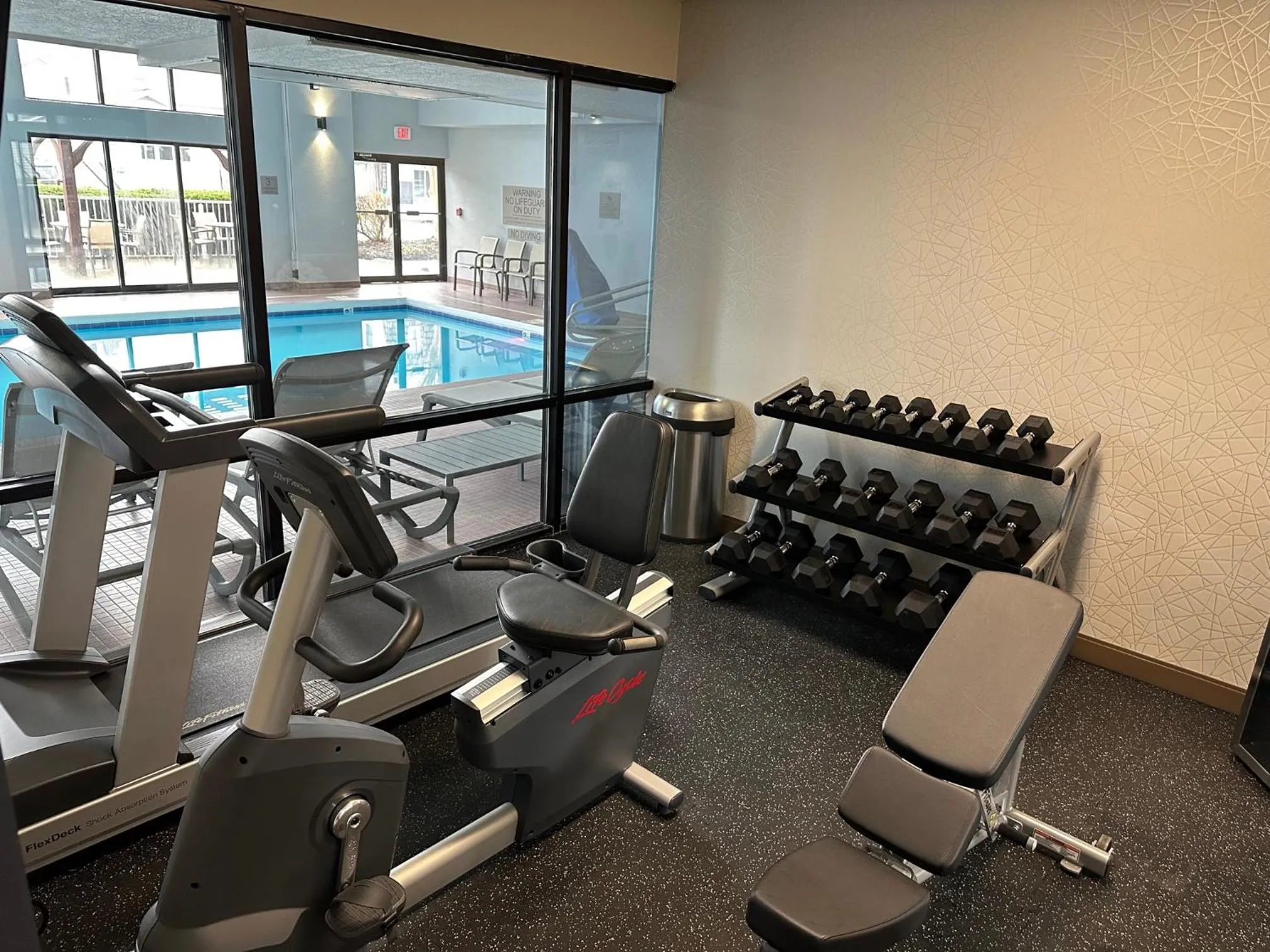 Fitness centre/facilities in Country Inn & Suites by Radisson Rehoboth Beach - Dewey