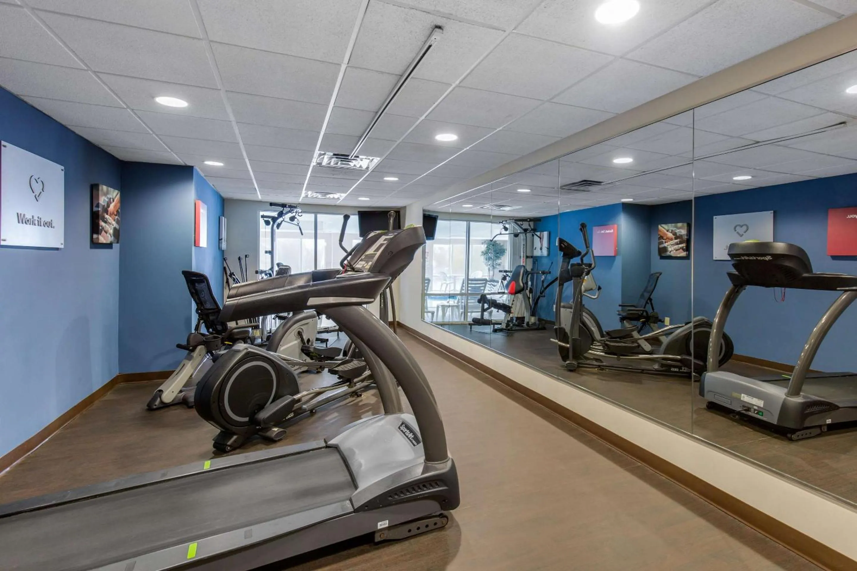 Fitness centre/facilities in Comfort Suites Seaford