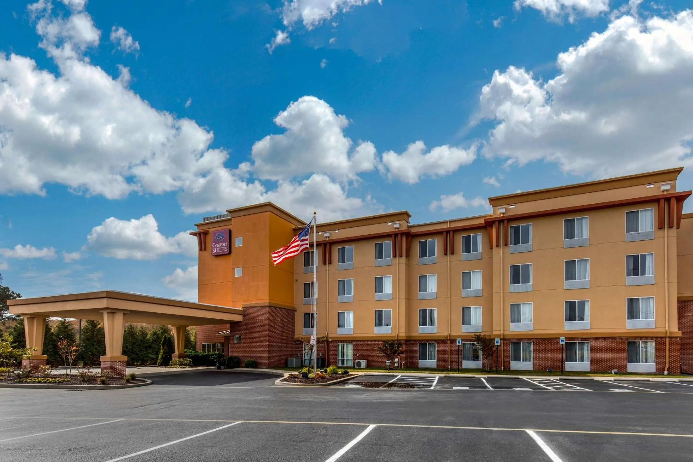 Property building in Comfort Suites Seaford