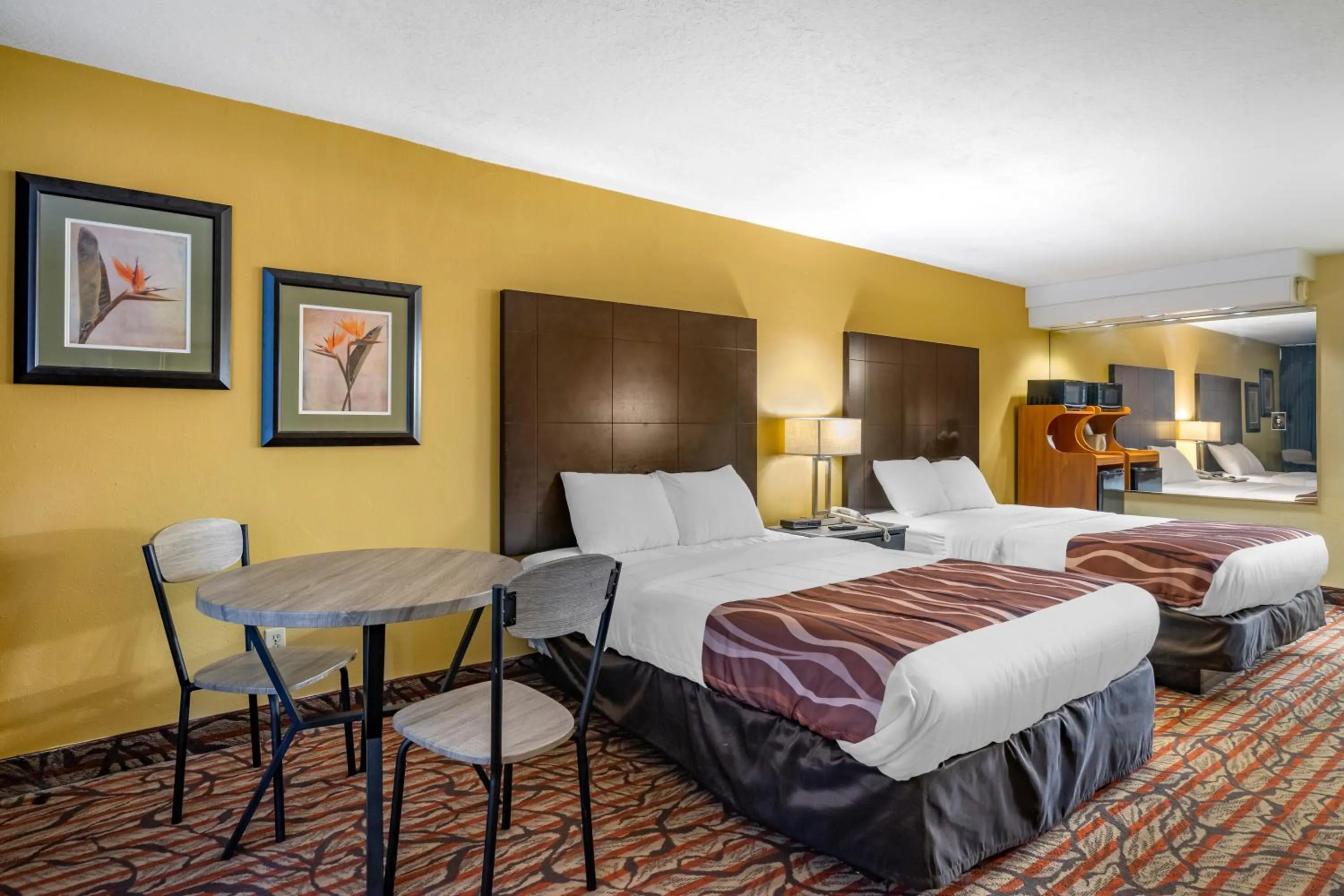 Photo of the whole room in Rodeway Inn Central Clearwater Beach